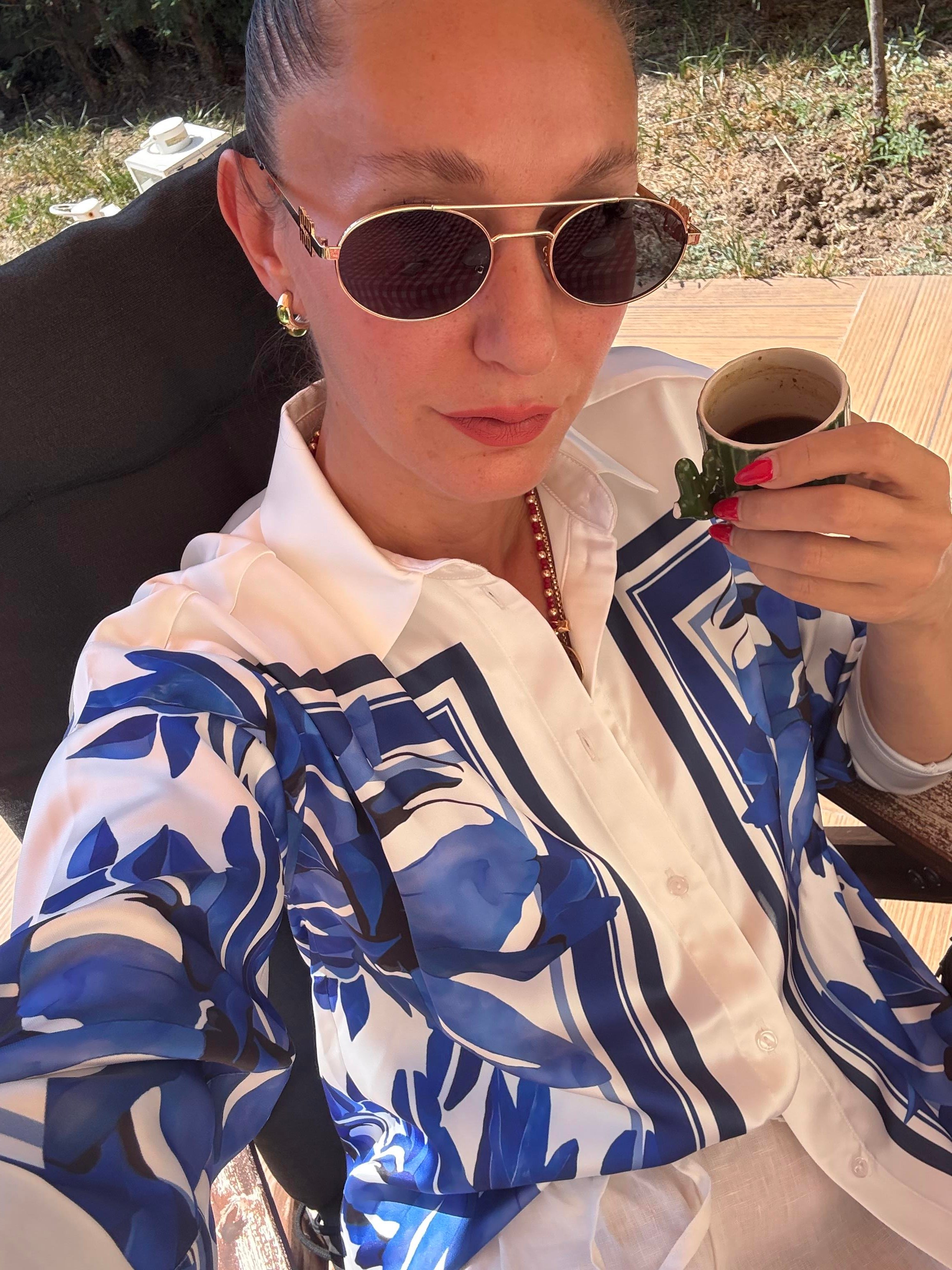 Çiçek Desenli Saten Costes Gömlek