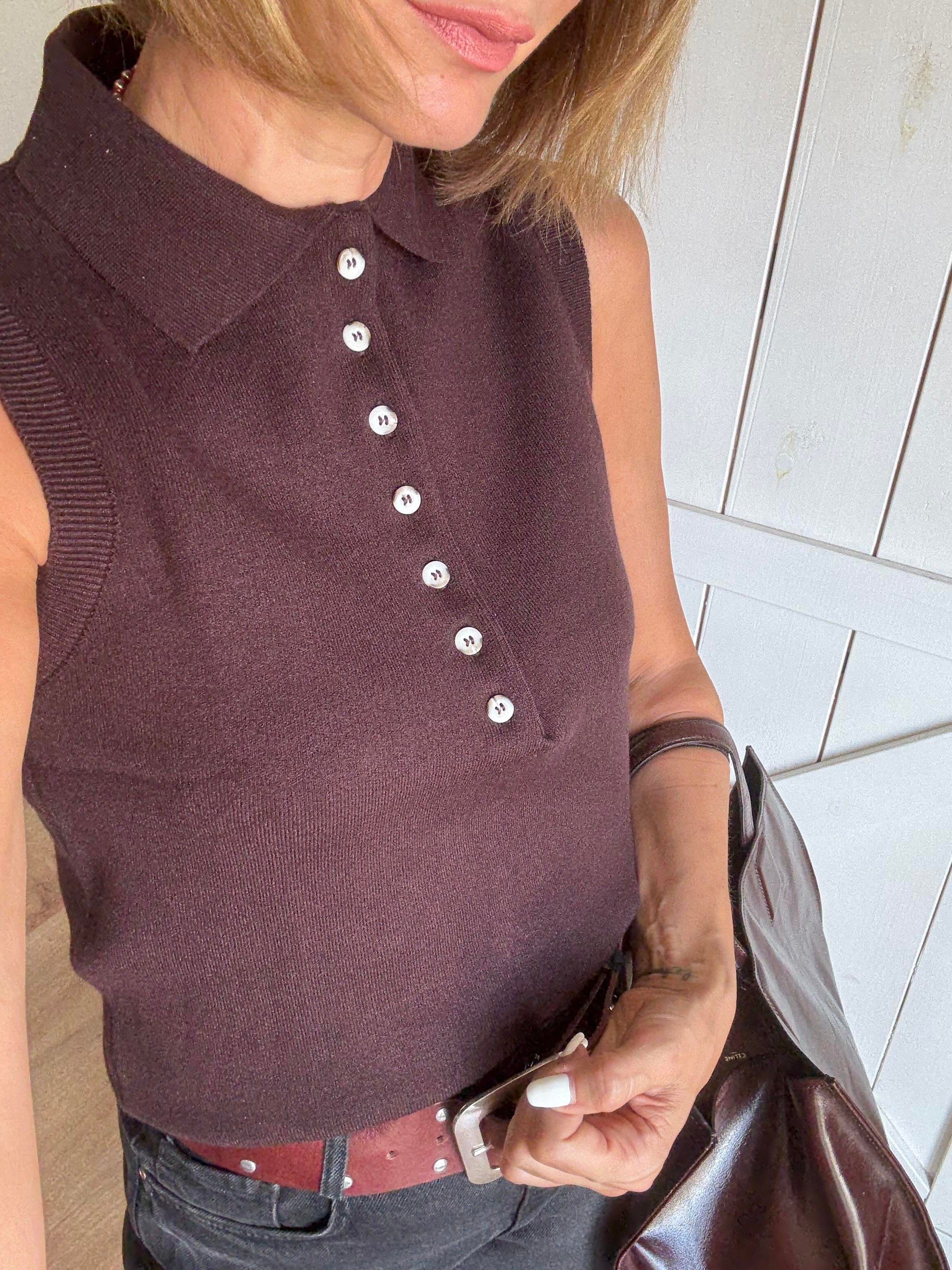 Çok Düğmeli Kahve Kolsuz Massi Triko