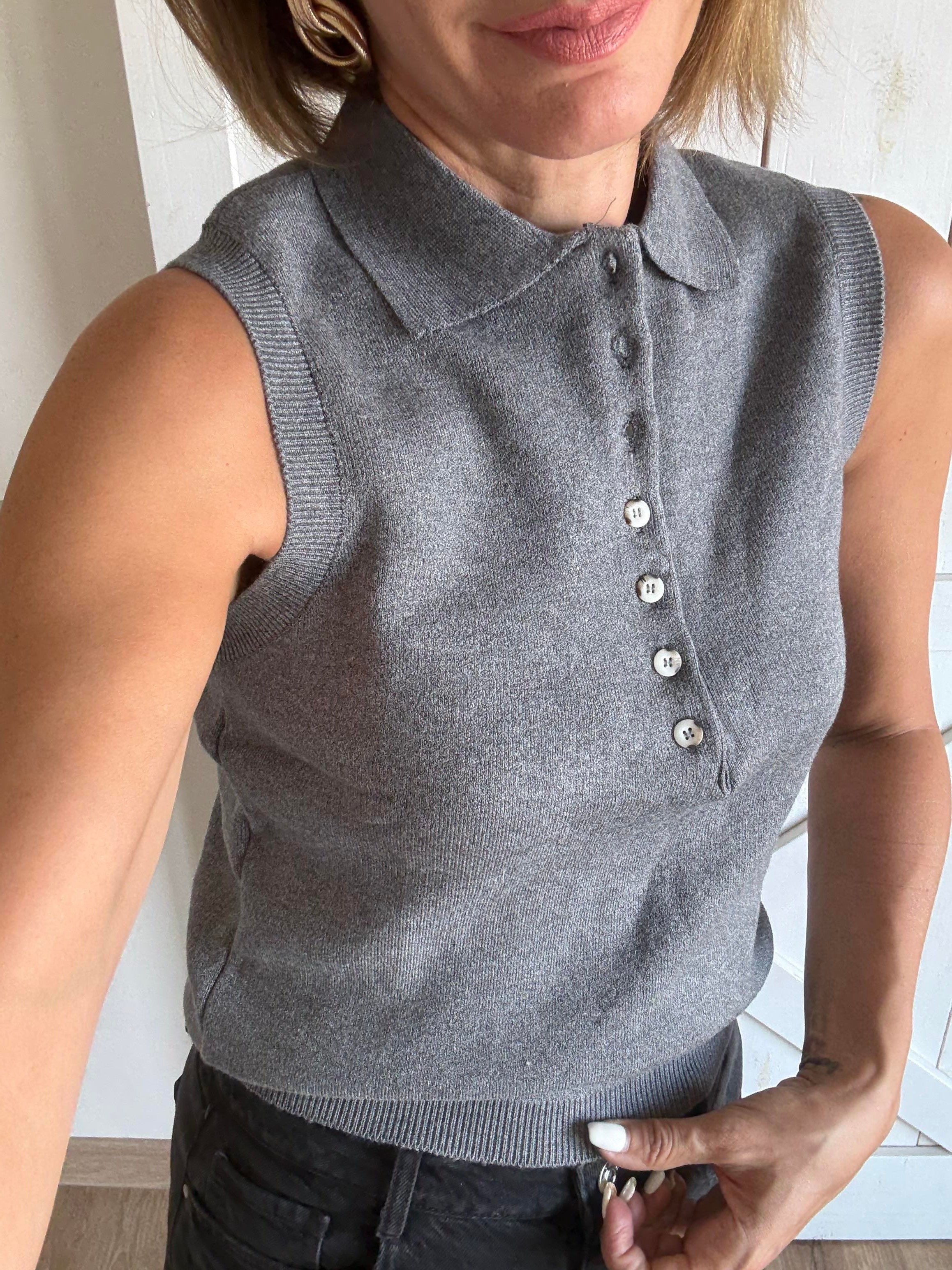 Çok Düğmeli Massi Polo Yaka Gri Kolsuz Triko