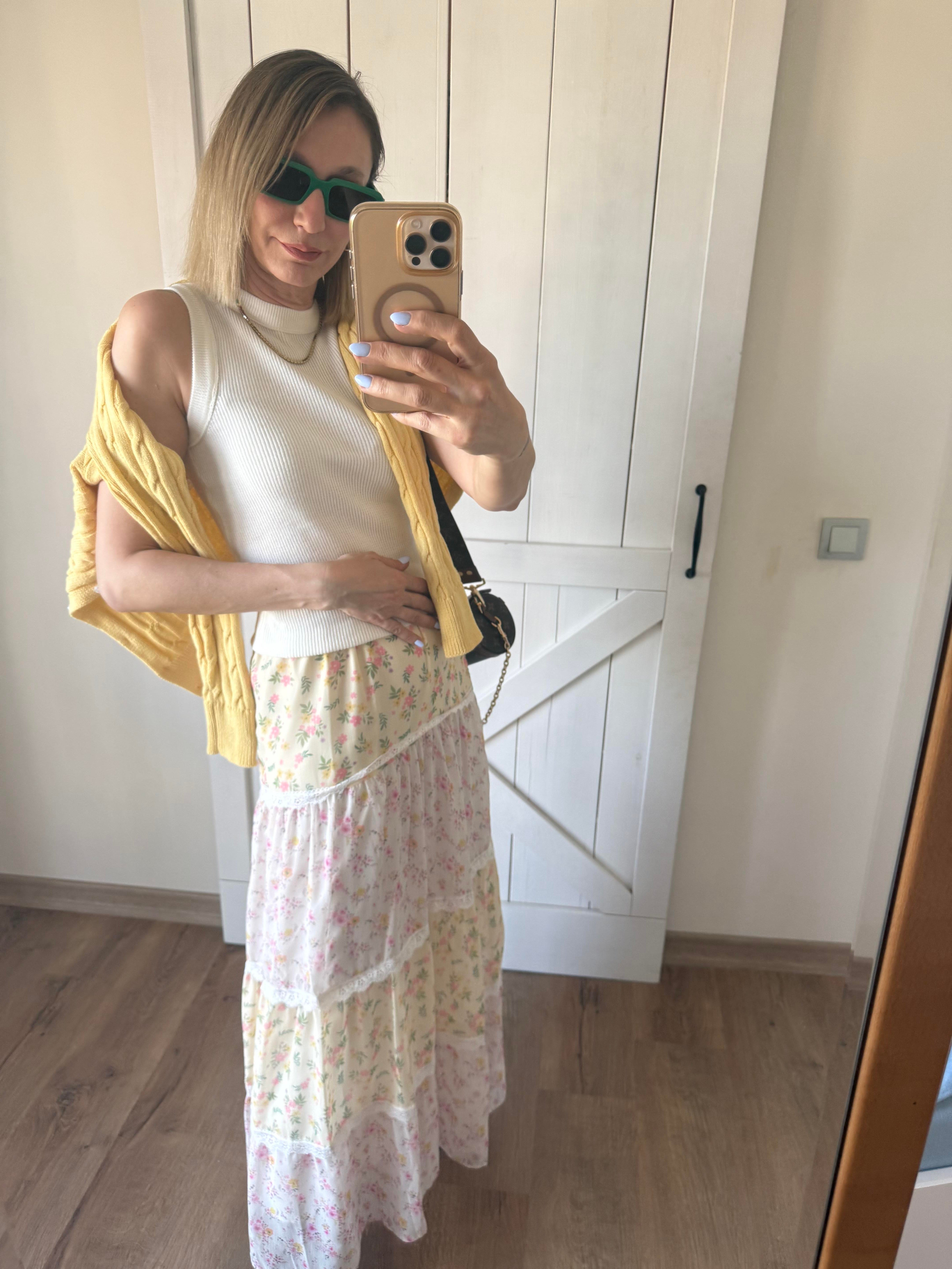 Dantel Detaylı Katlı Etek