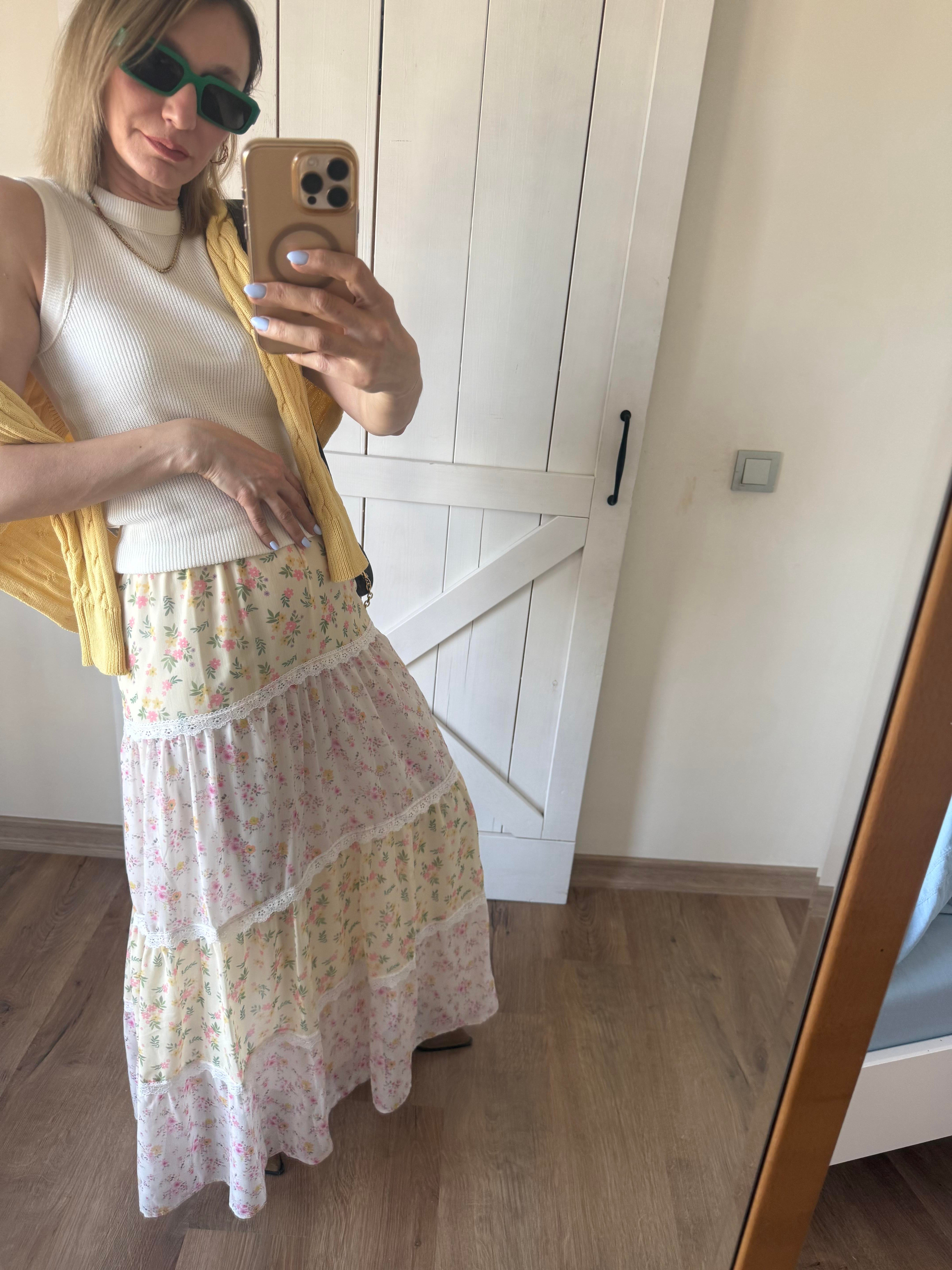 Dantel Detaylı Katlı Etek