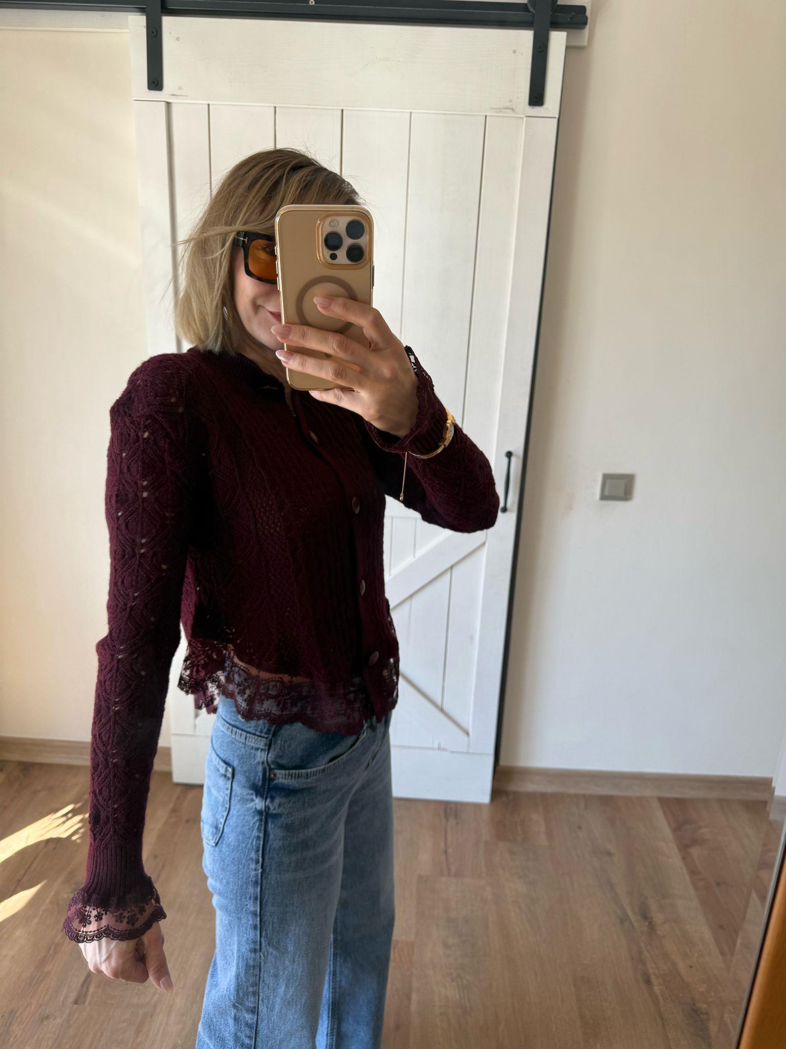 Dantel Detaylı Tasarım Bordo Hırka