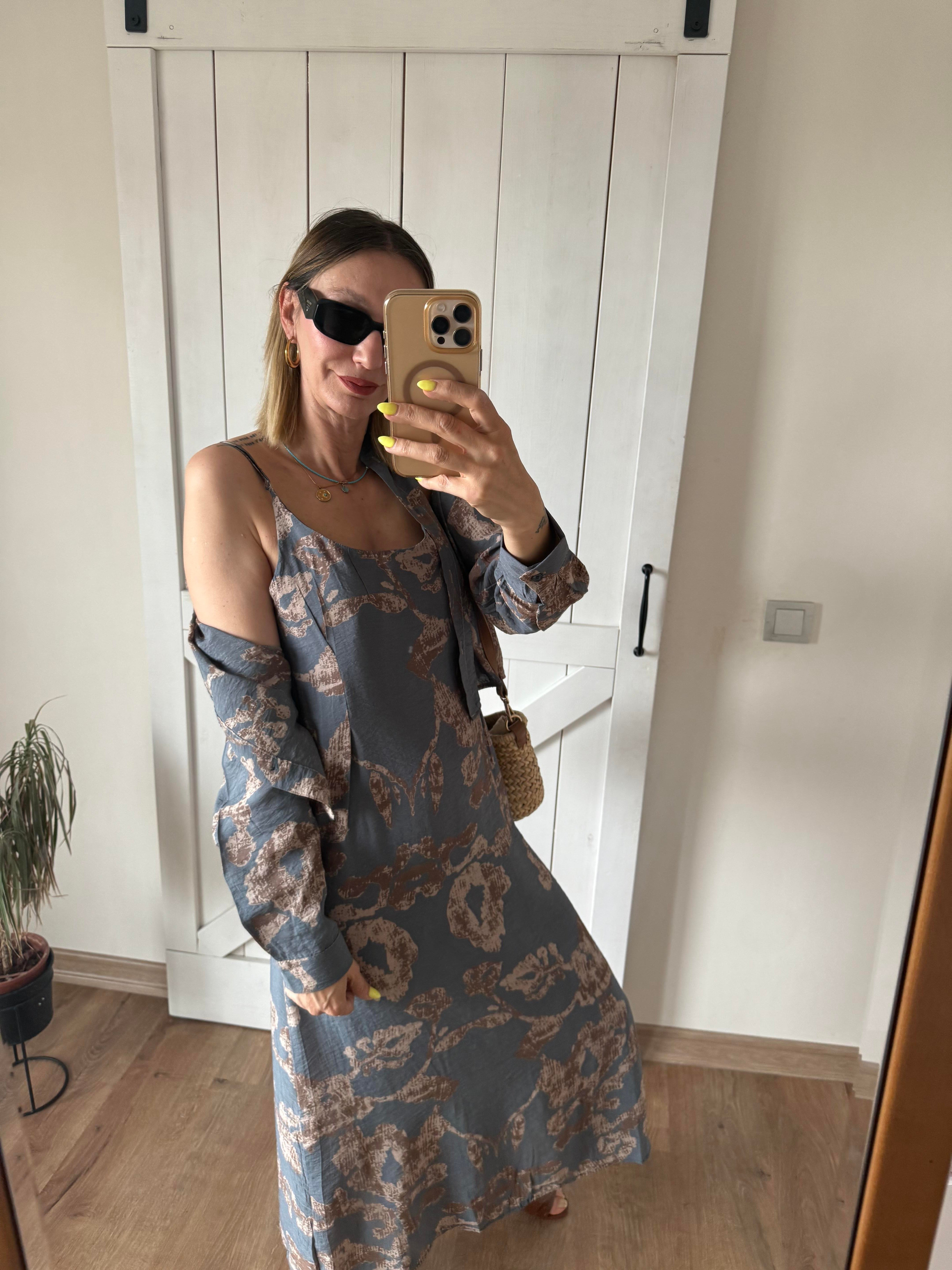 Desenli Gömlek Grey Elbise Takım