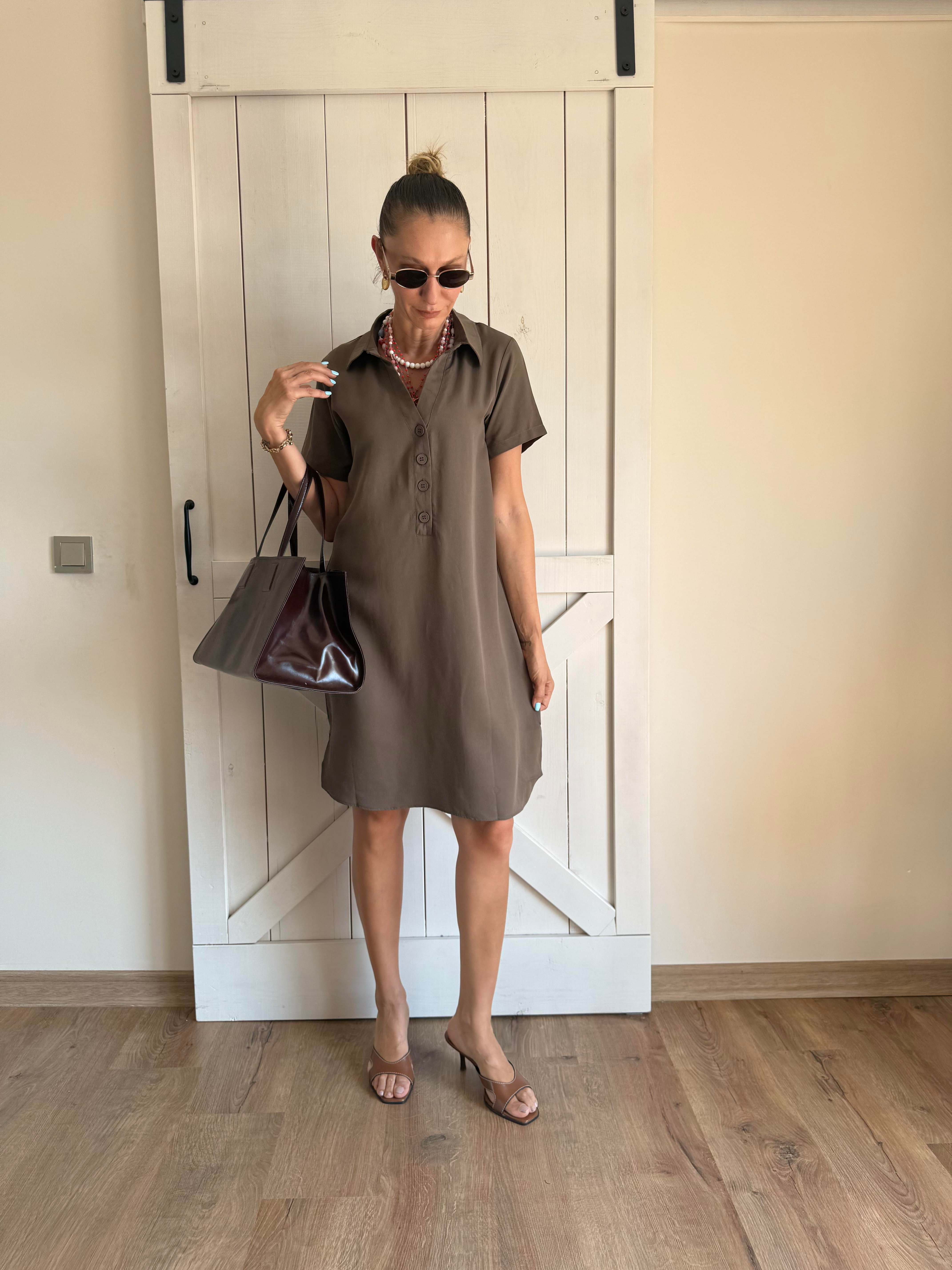 Düğmeli Midi Elbise