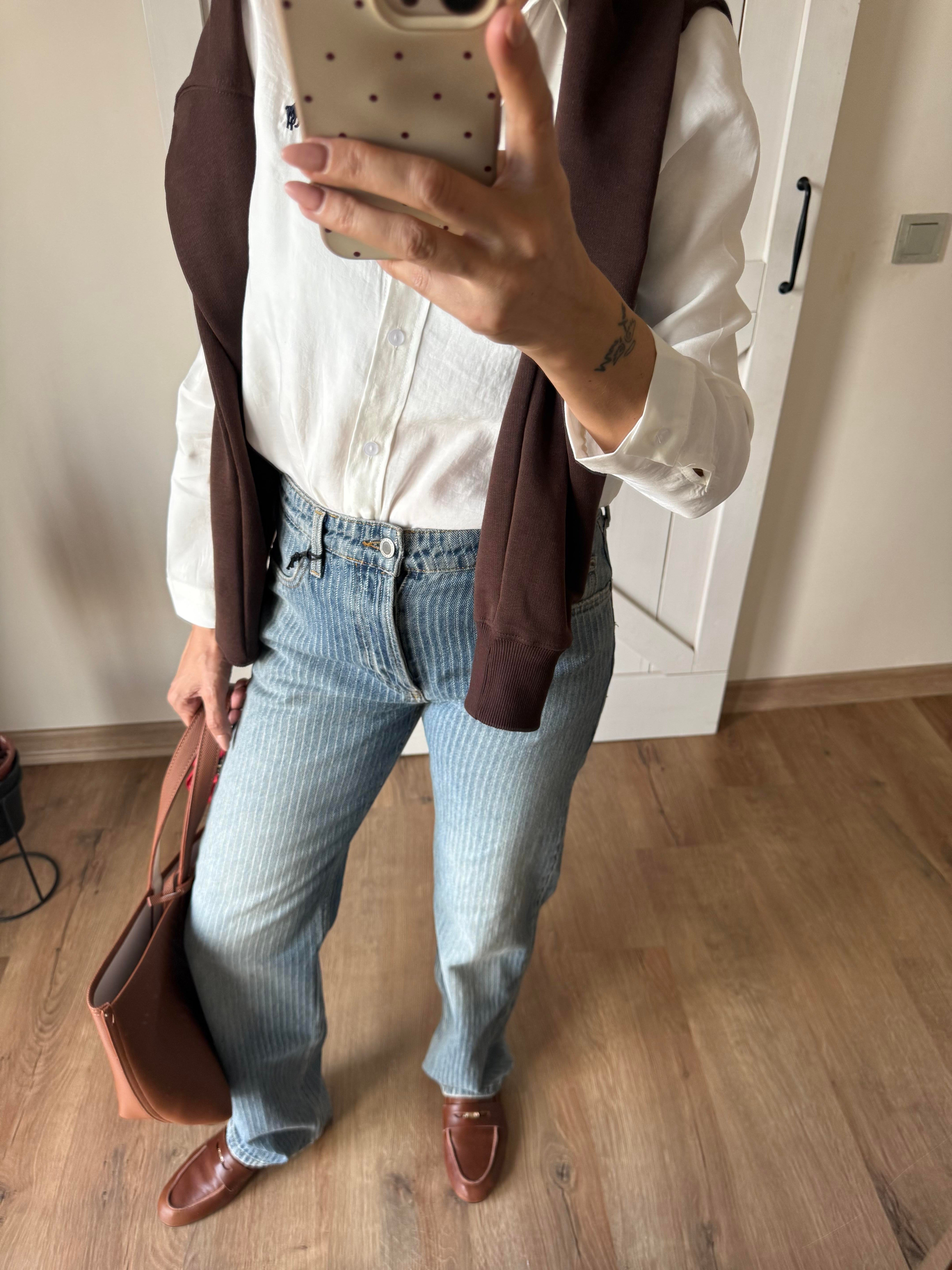 Düz Paça Orta Bel Çizgili Jean