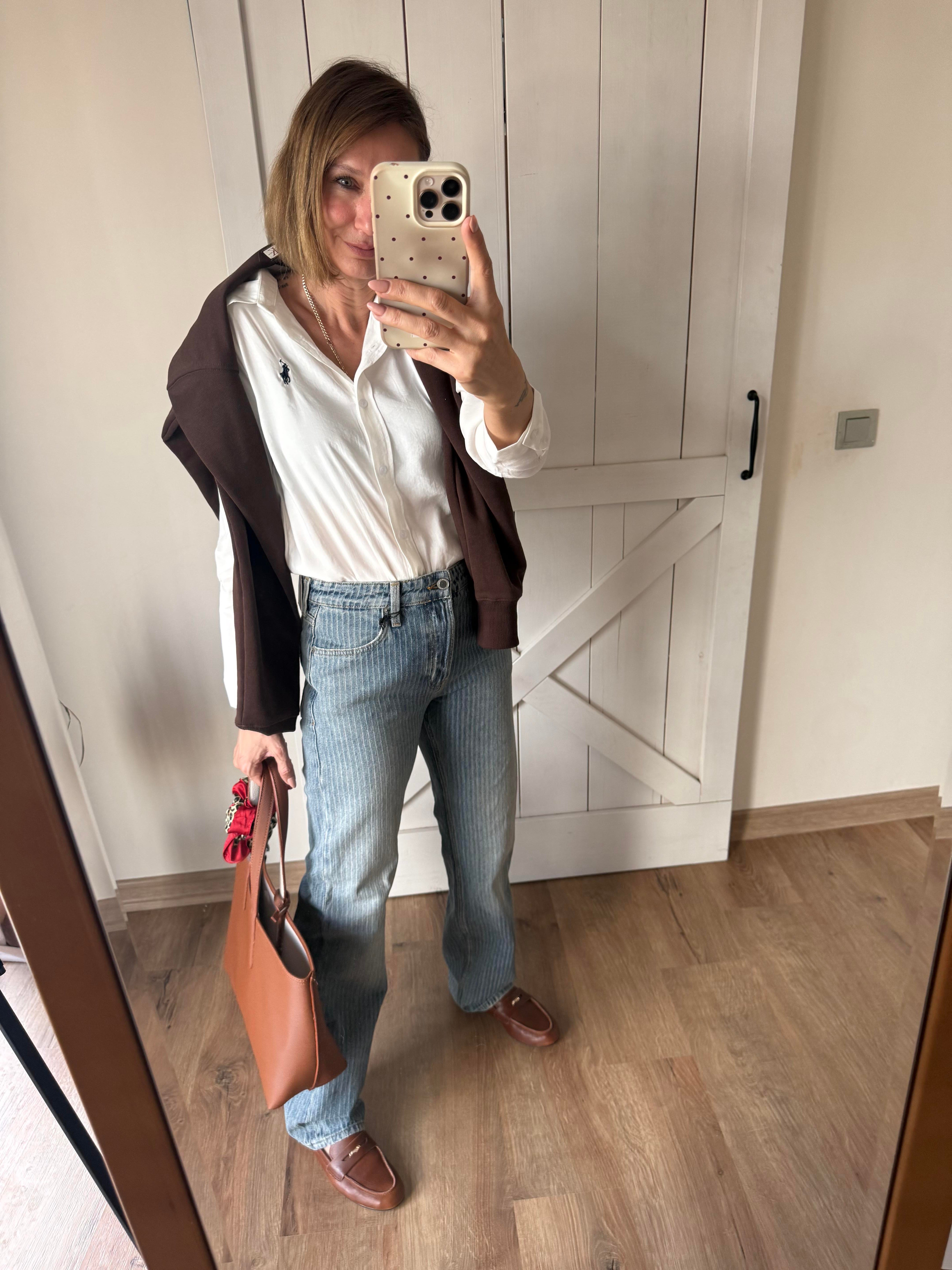 Düz Paça Orta Bel Çizgili Jean