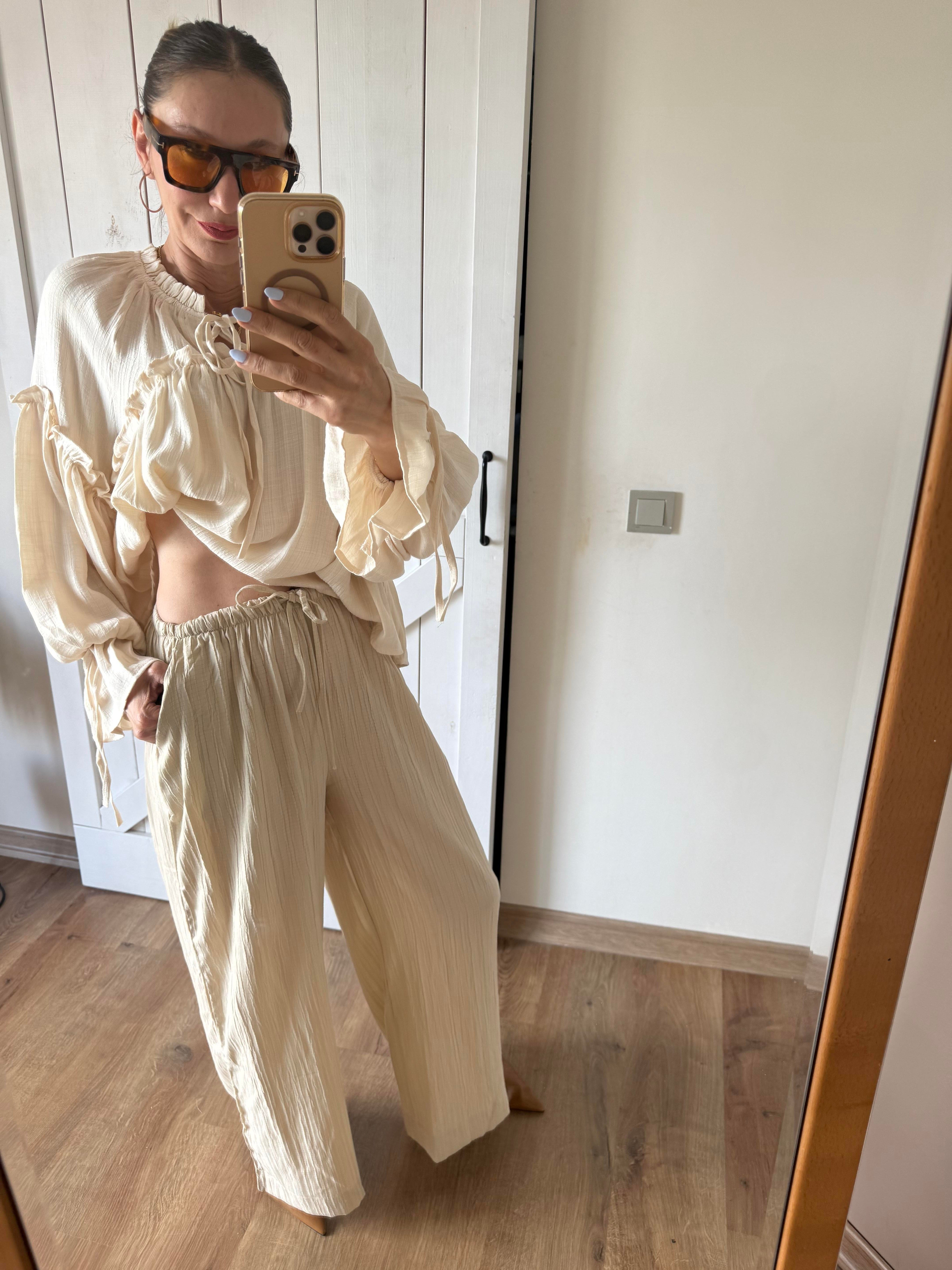 Ekru Bel Bağcıklı Geniş Paça Gofre Pantolon