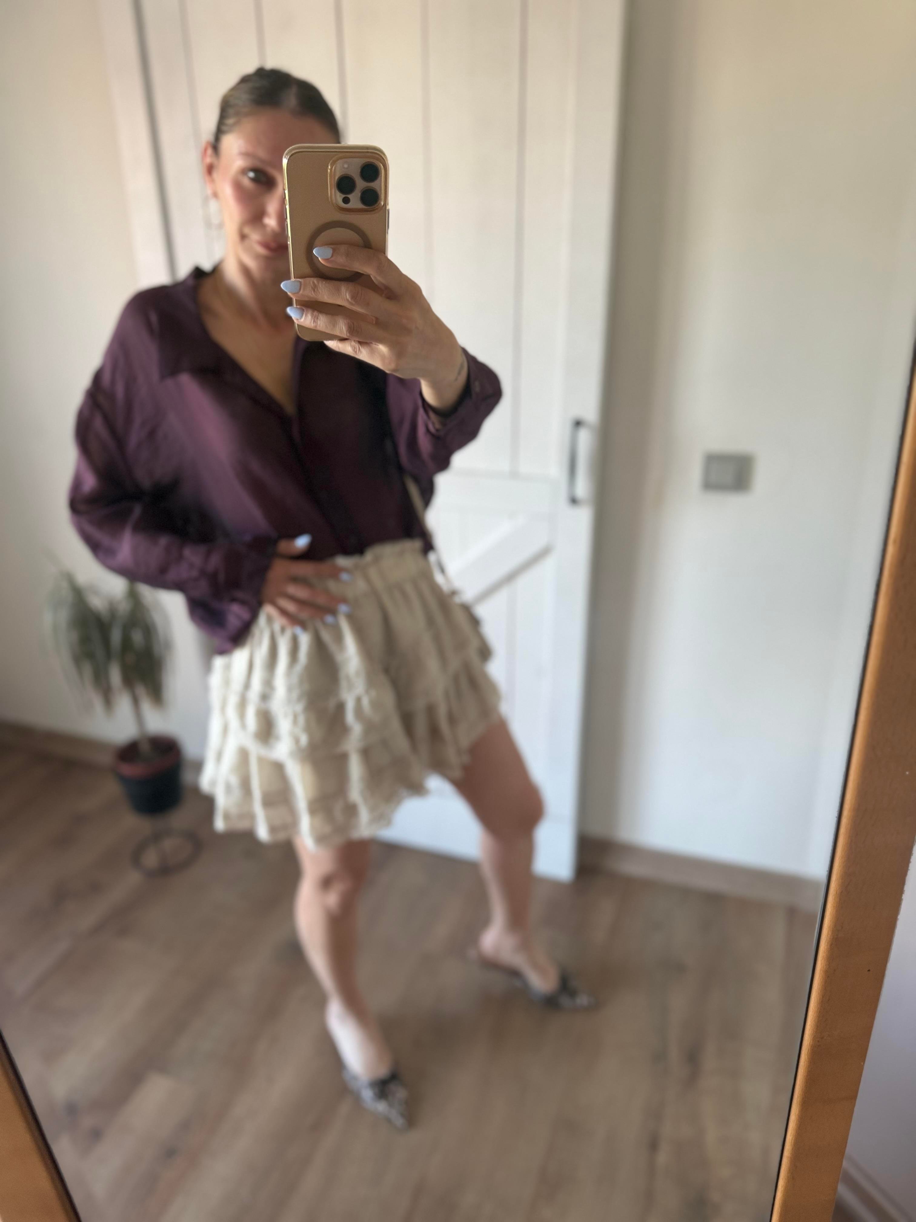 Ekru Katlı Dantel Mini Etek