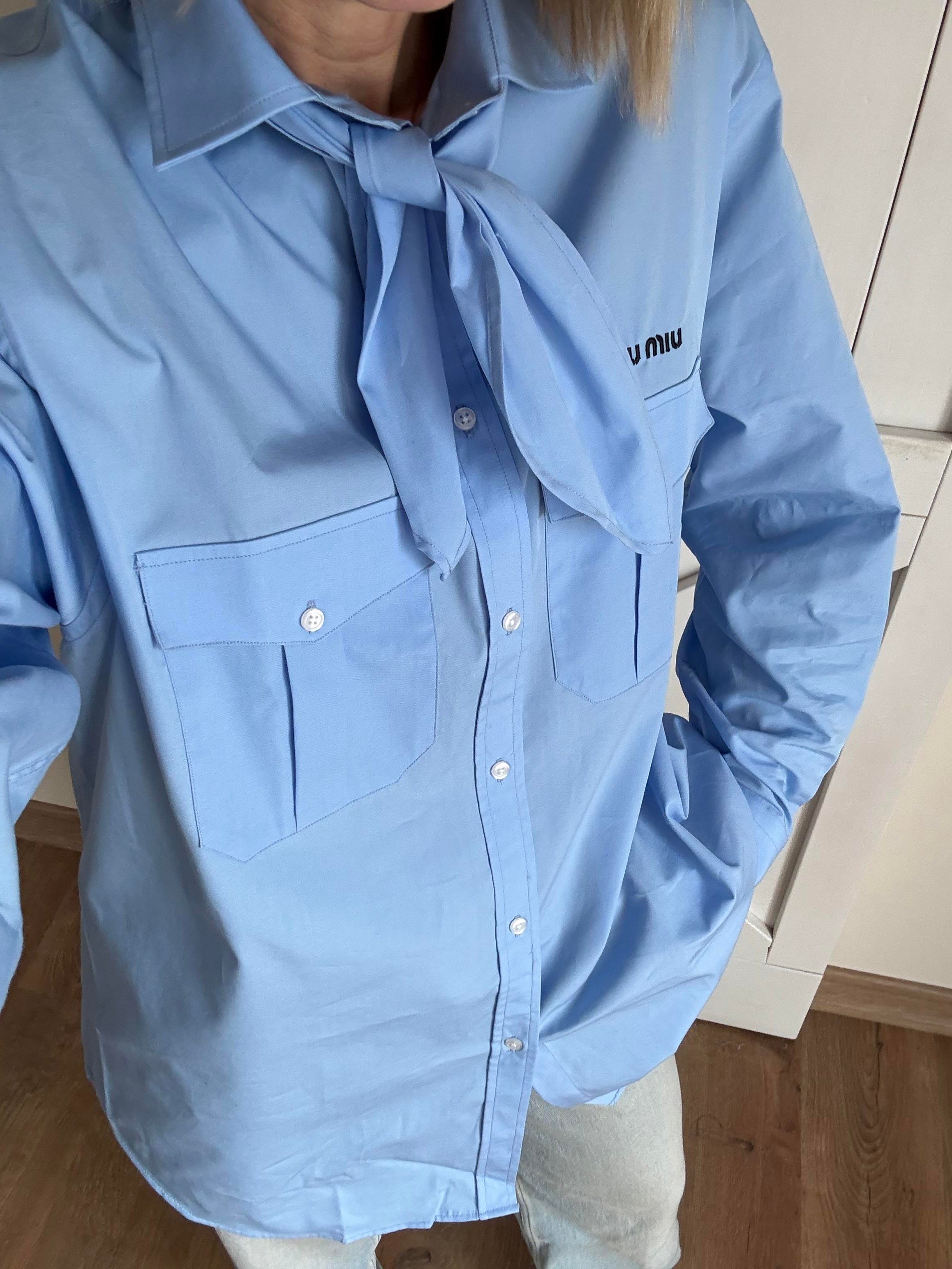 Fularlı Nakış Logolu Mavi Oversize Gömlek