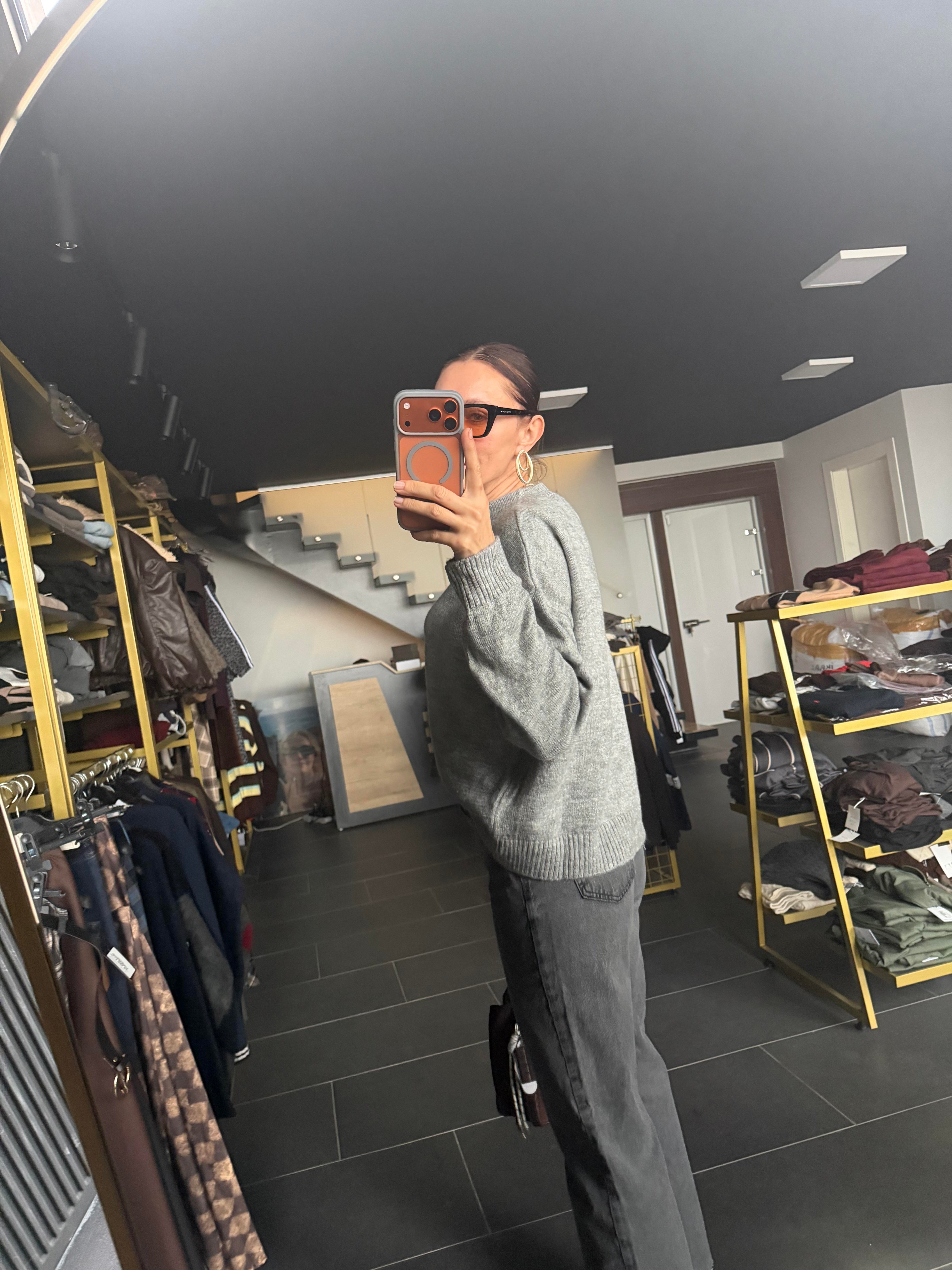 Gri Basic Salaş Kazak