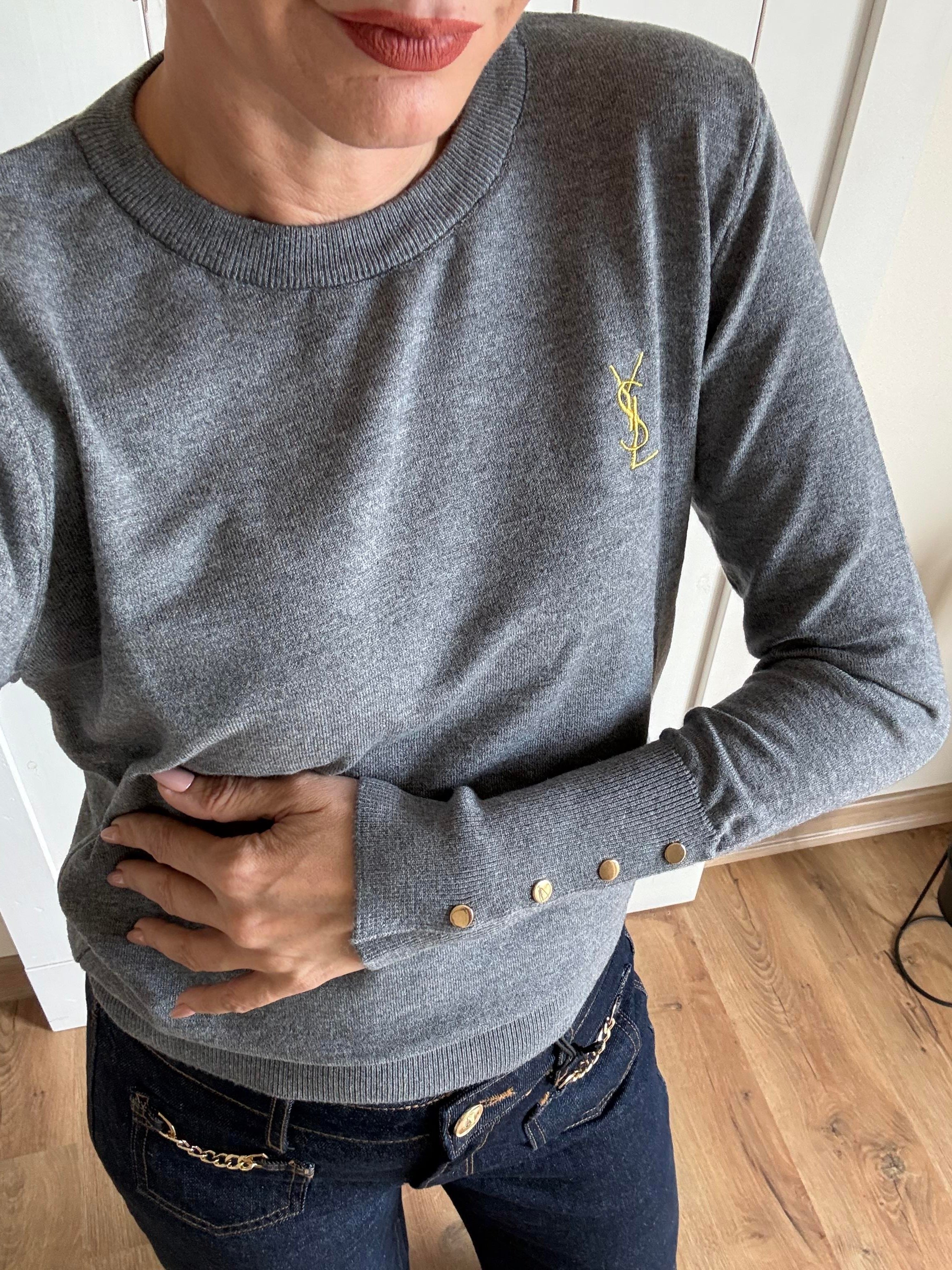 Gri Ysl Bilekleri Zımbalı Triko