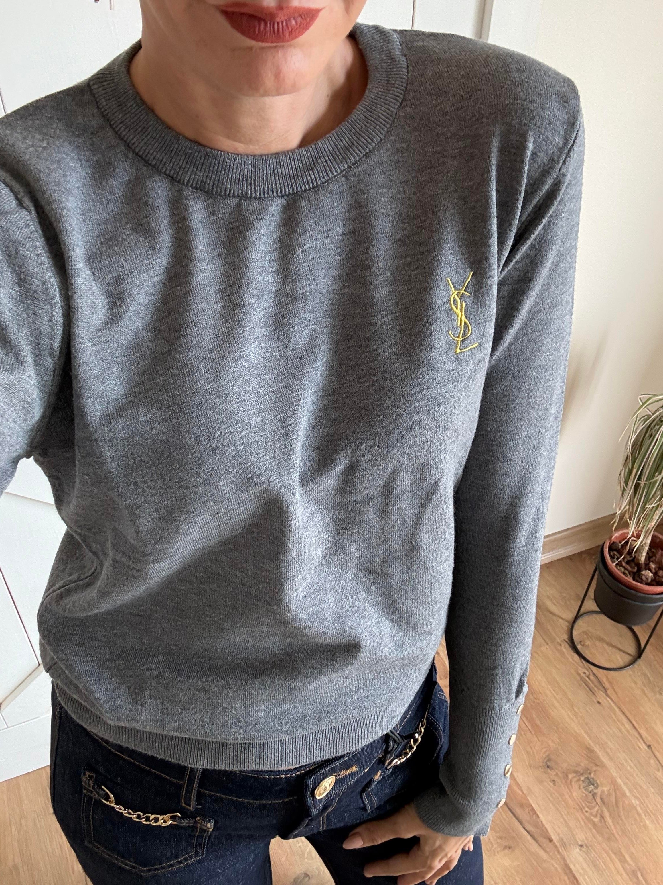 Gri Ysl Bilekleri Zımbalı Triko