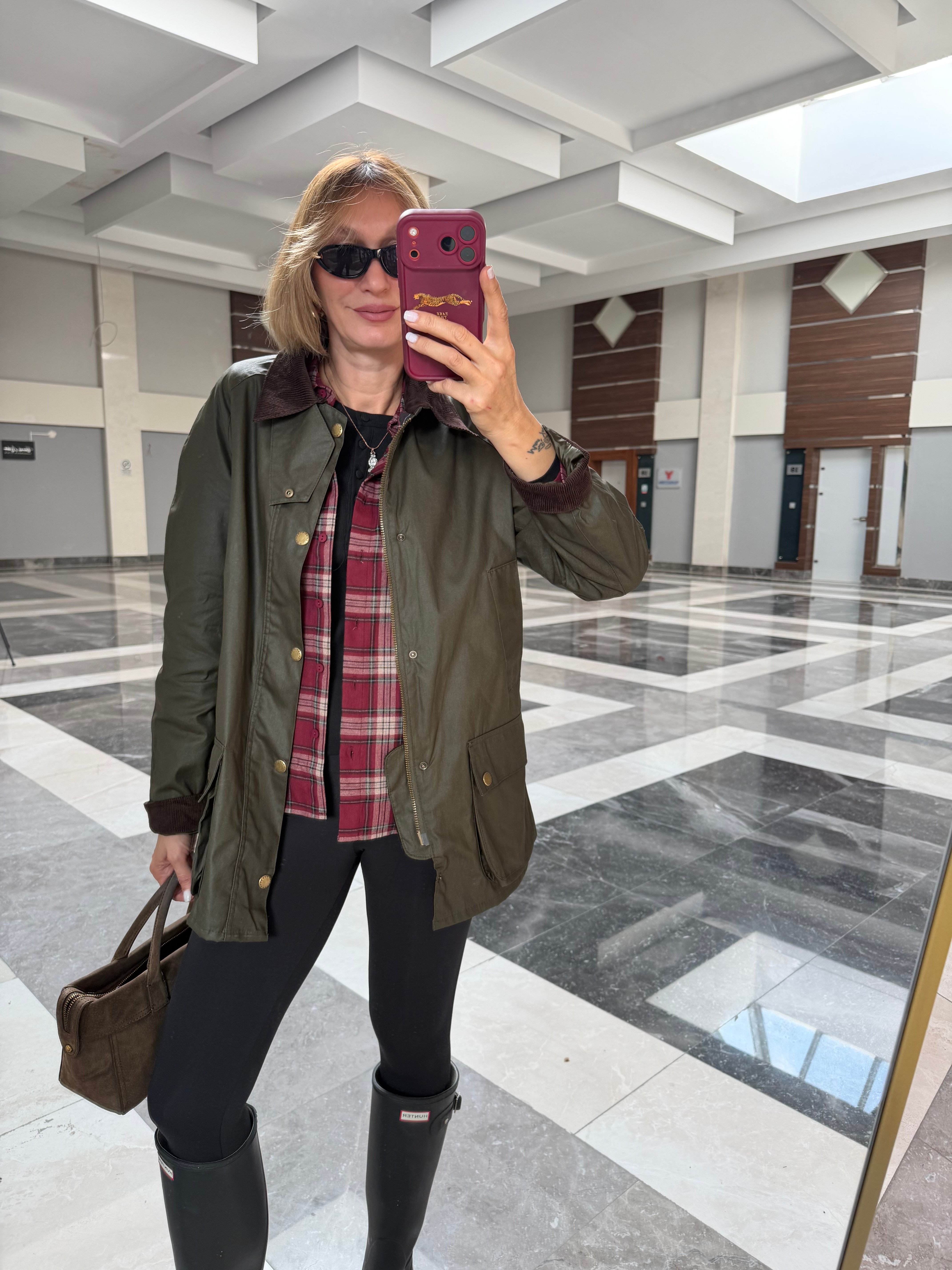 Haki Broşlu Orj Renk Kadife Yaka Klasik Model Barbır