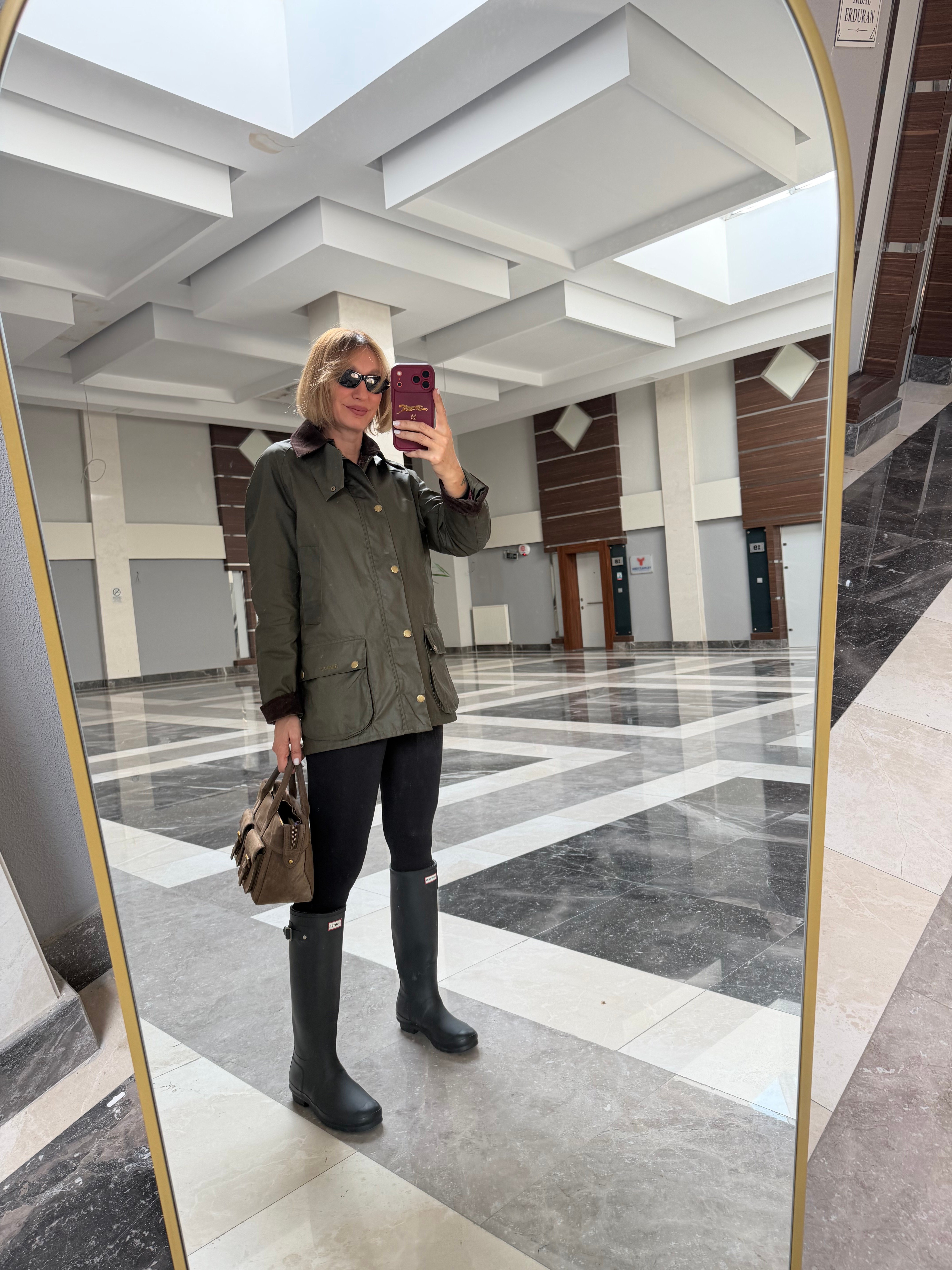 Haki Broşlu Orj Renk Kadife Yaka Klasik Model Barbır