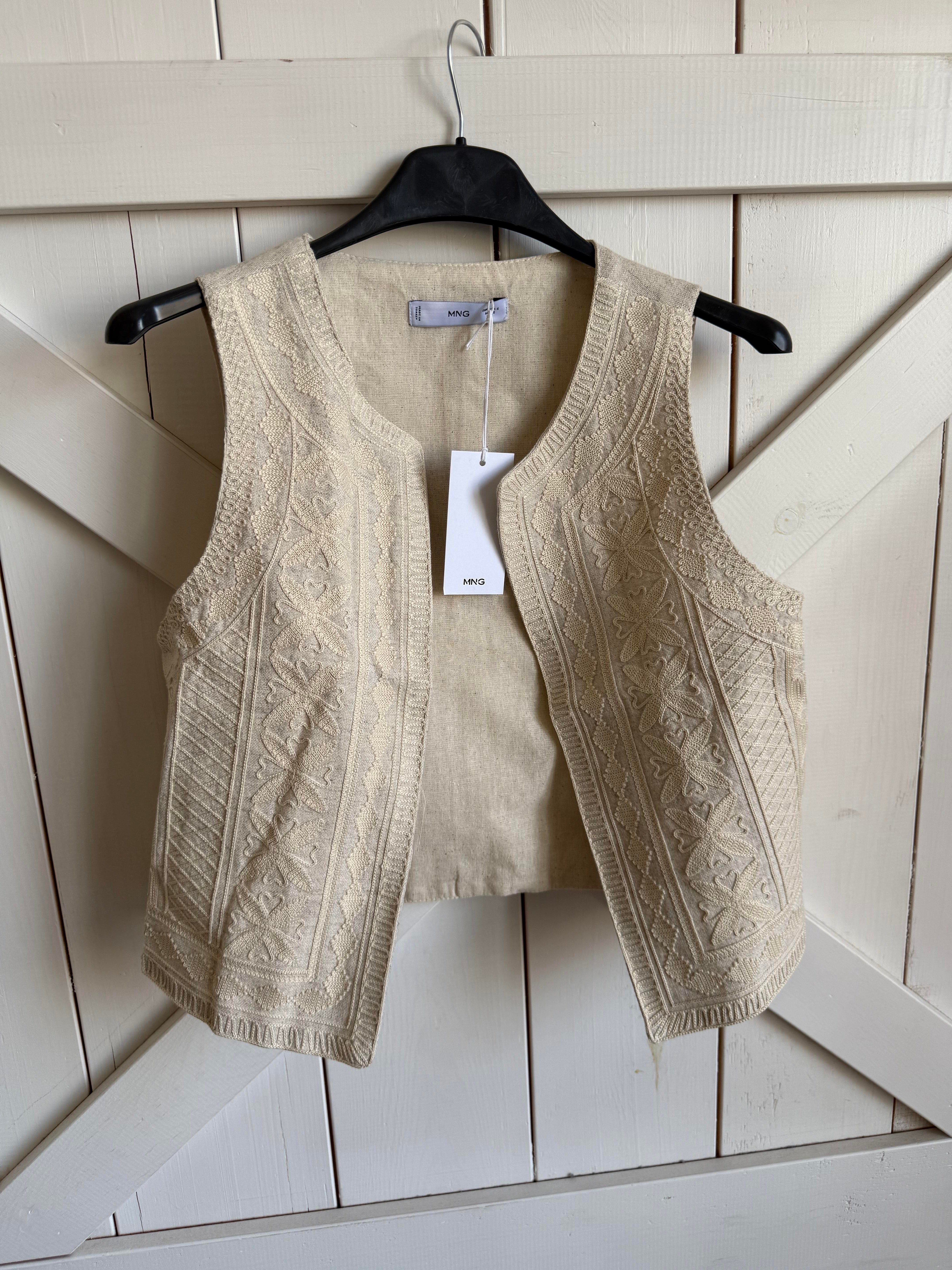 İşlemeli Keten Yelek