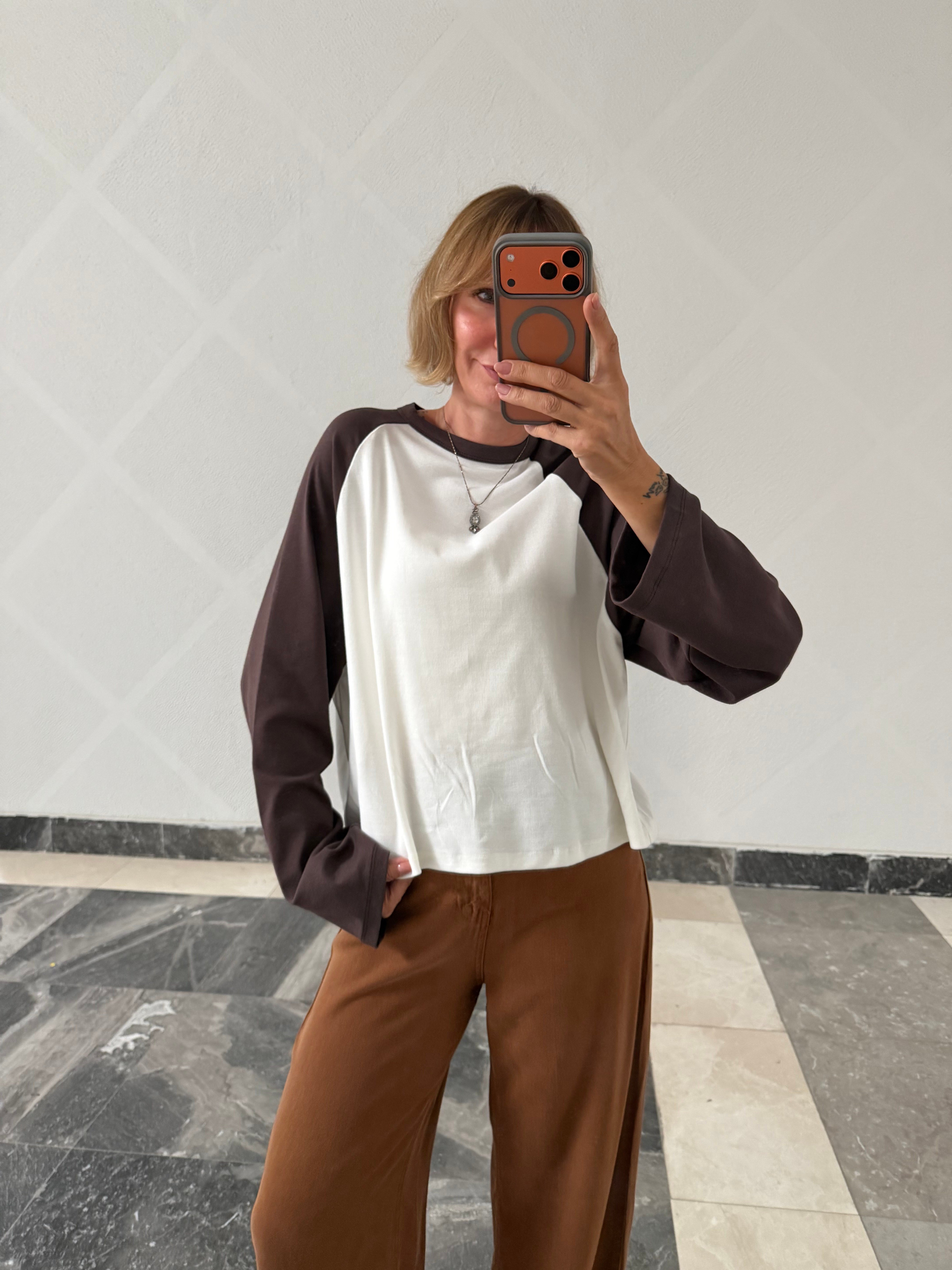 Kahve Beyaz Uzun Kollu Basic