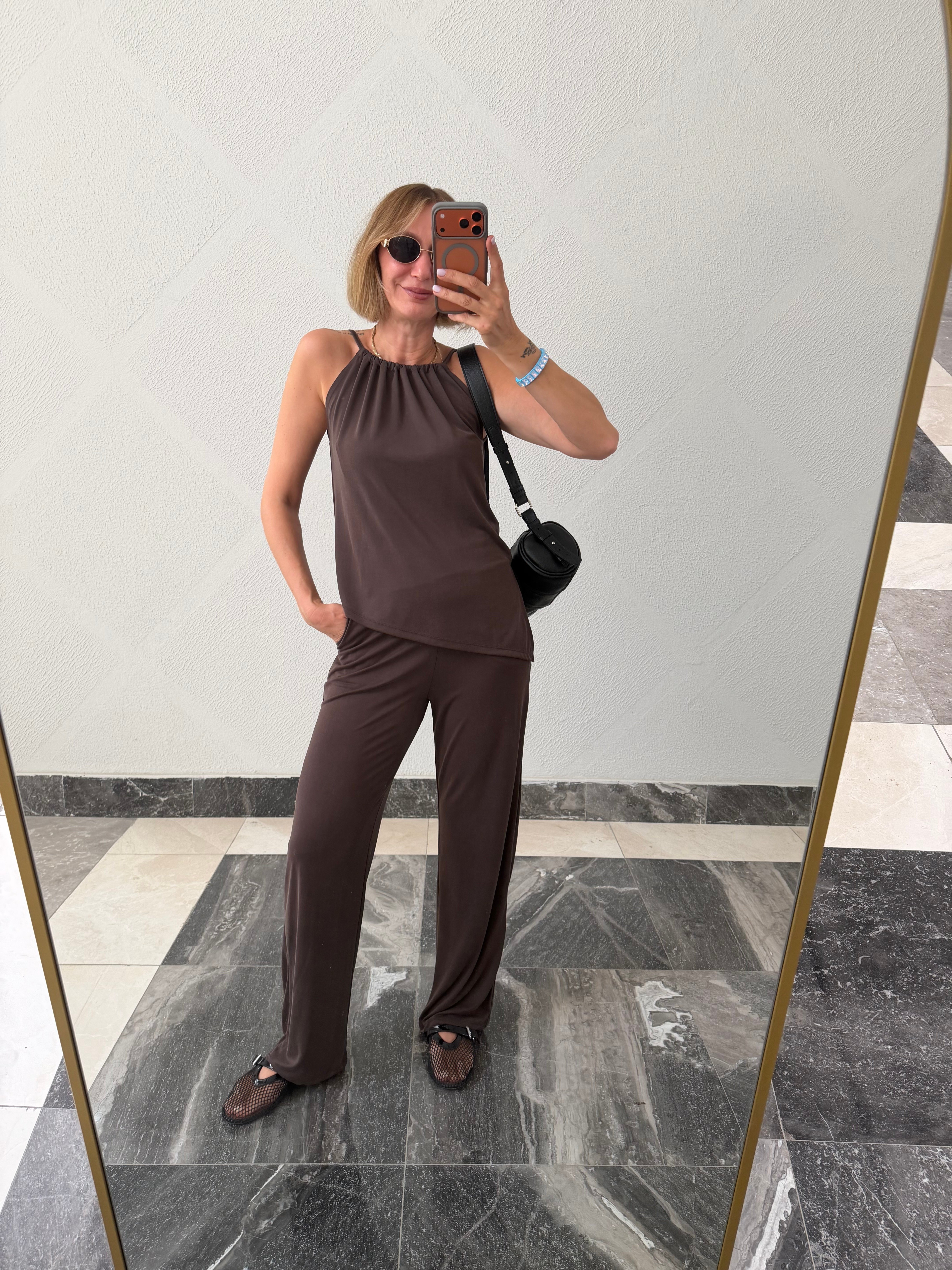 Kahve Halter Yaka Takım