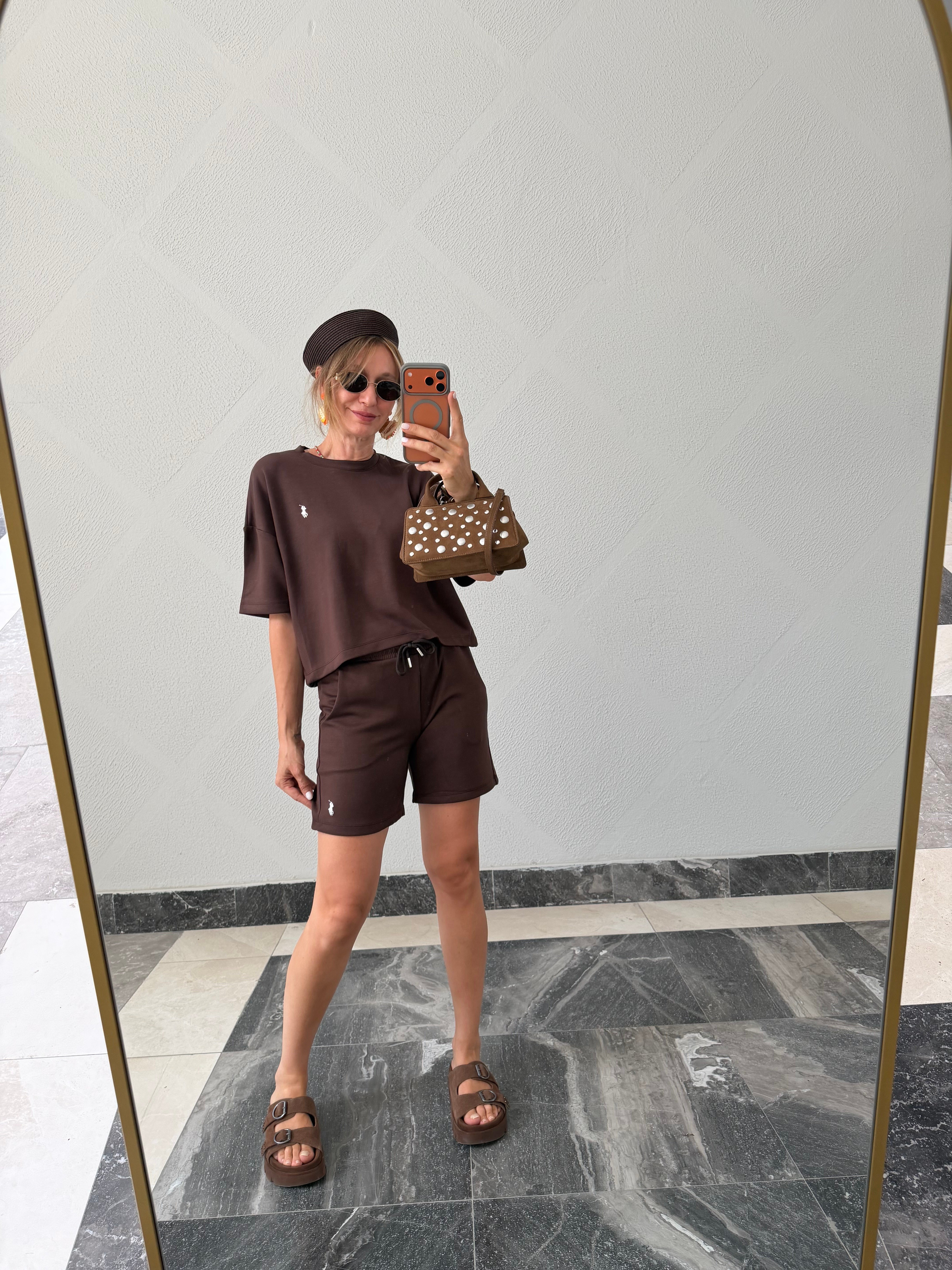 Kahve Şort Tshirt Takım