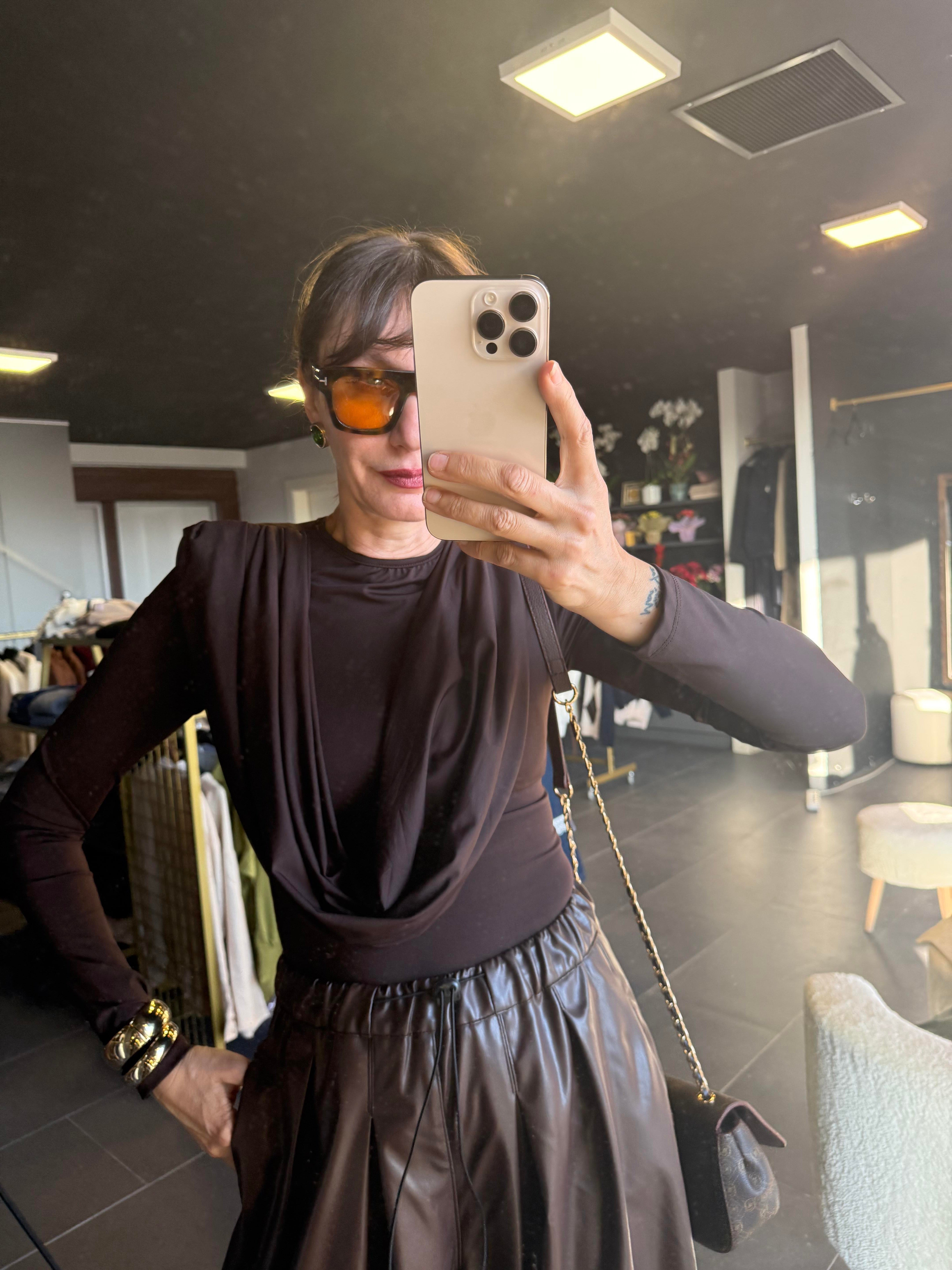 Kahve Yaka Detaylı Sandy Bluz