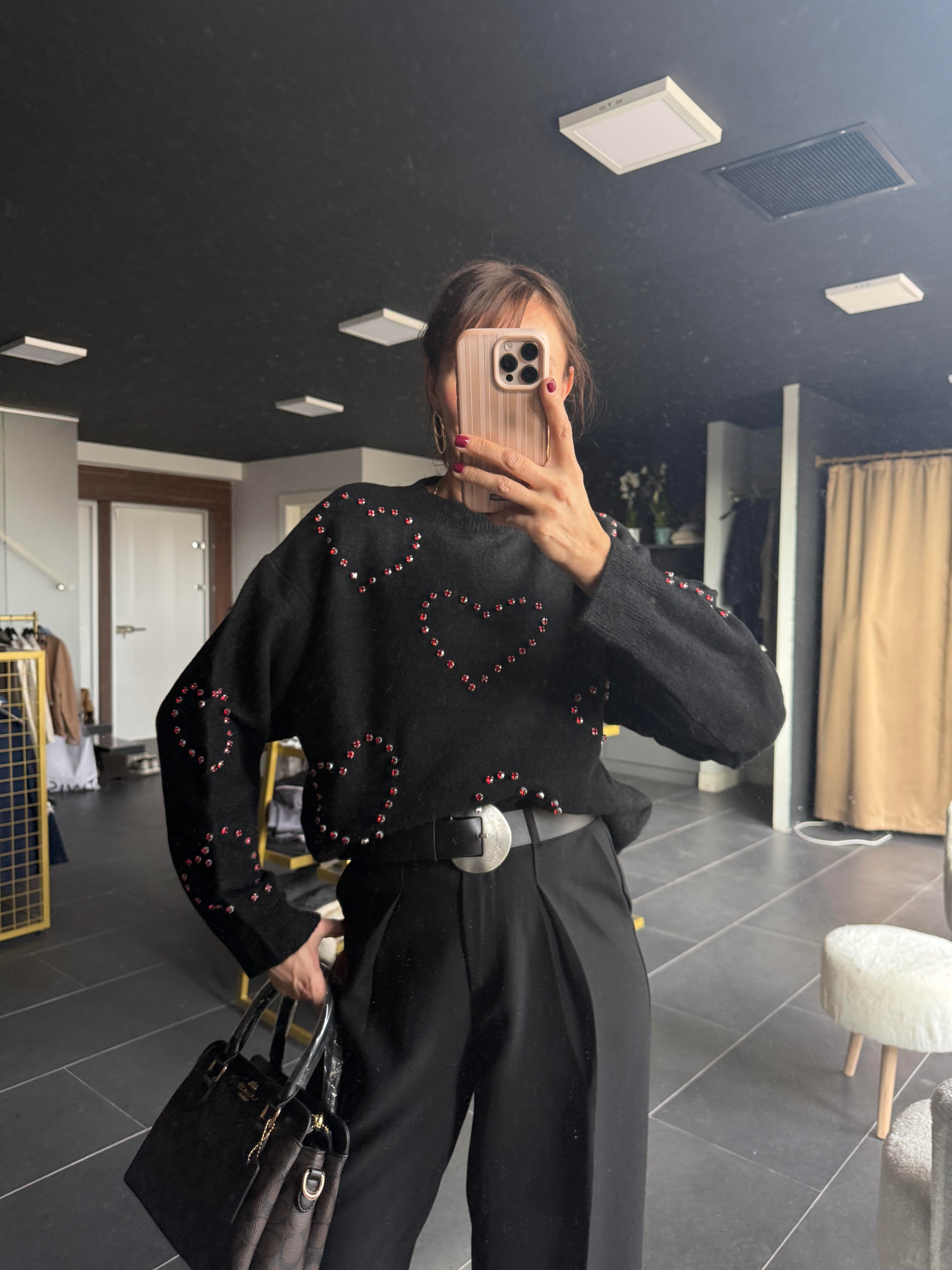 Kalp İşlemeli Zr Kazak