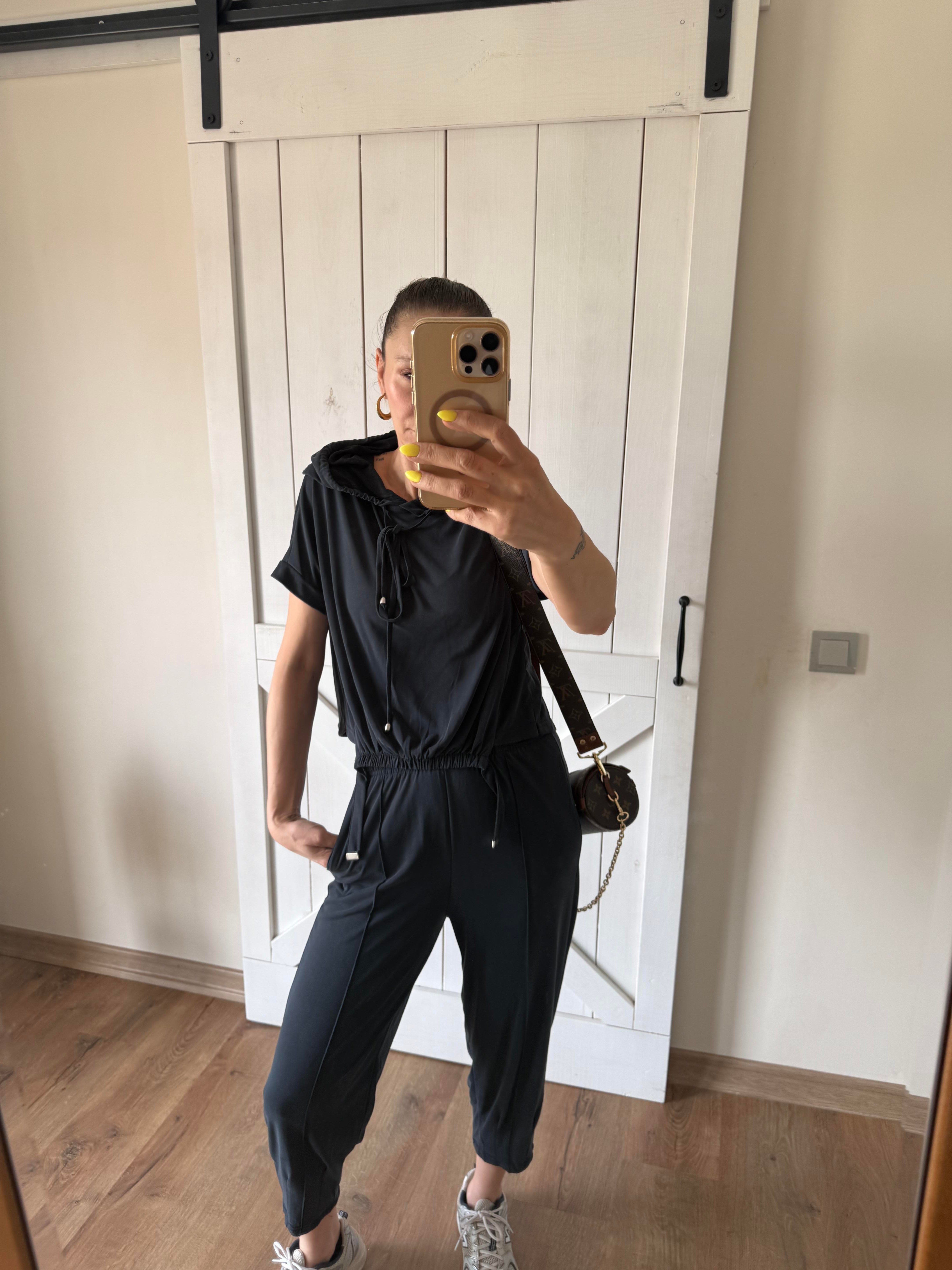 Kapüşonlu Pantolon Takım