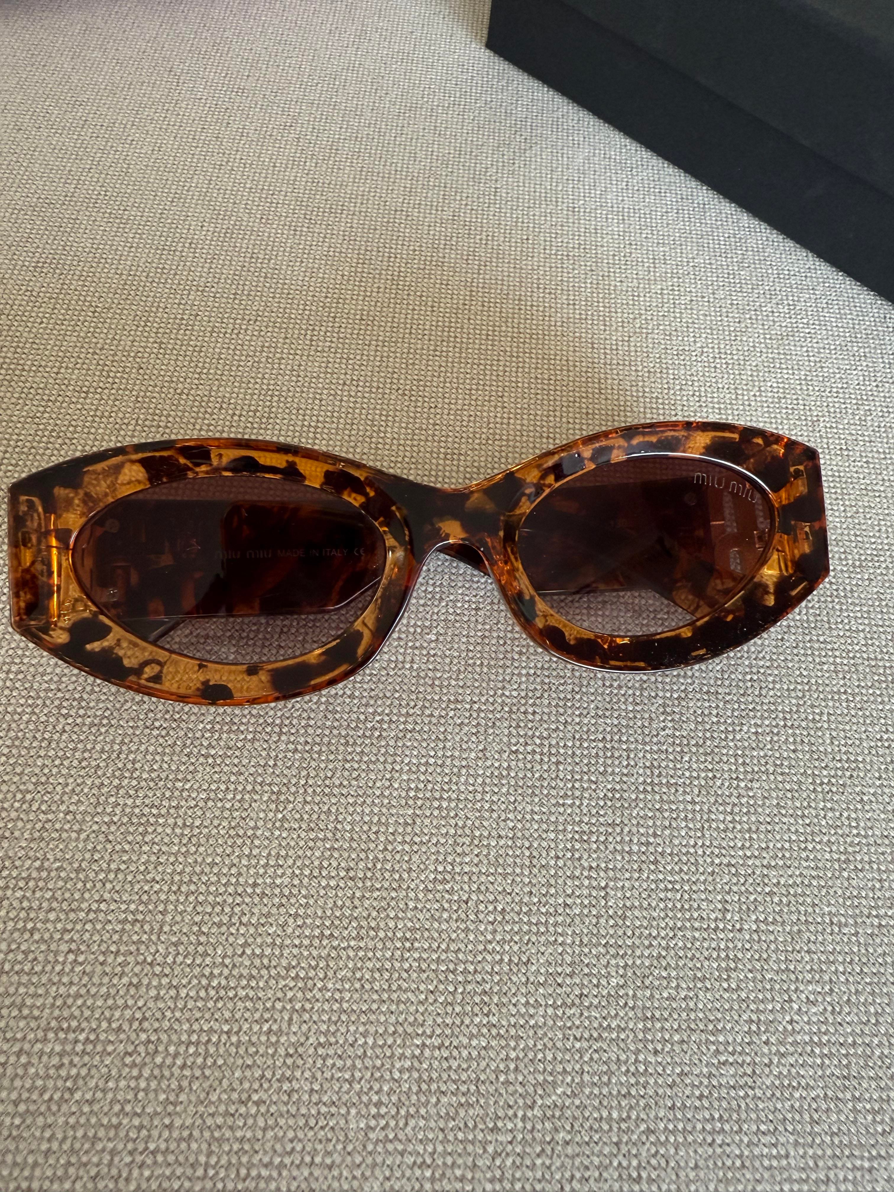 Kemik Leo Miyyu Bebek