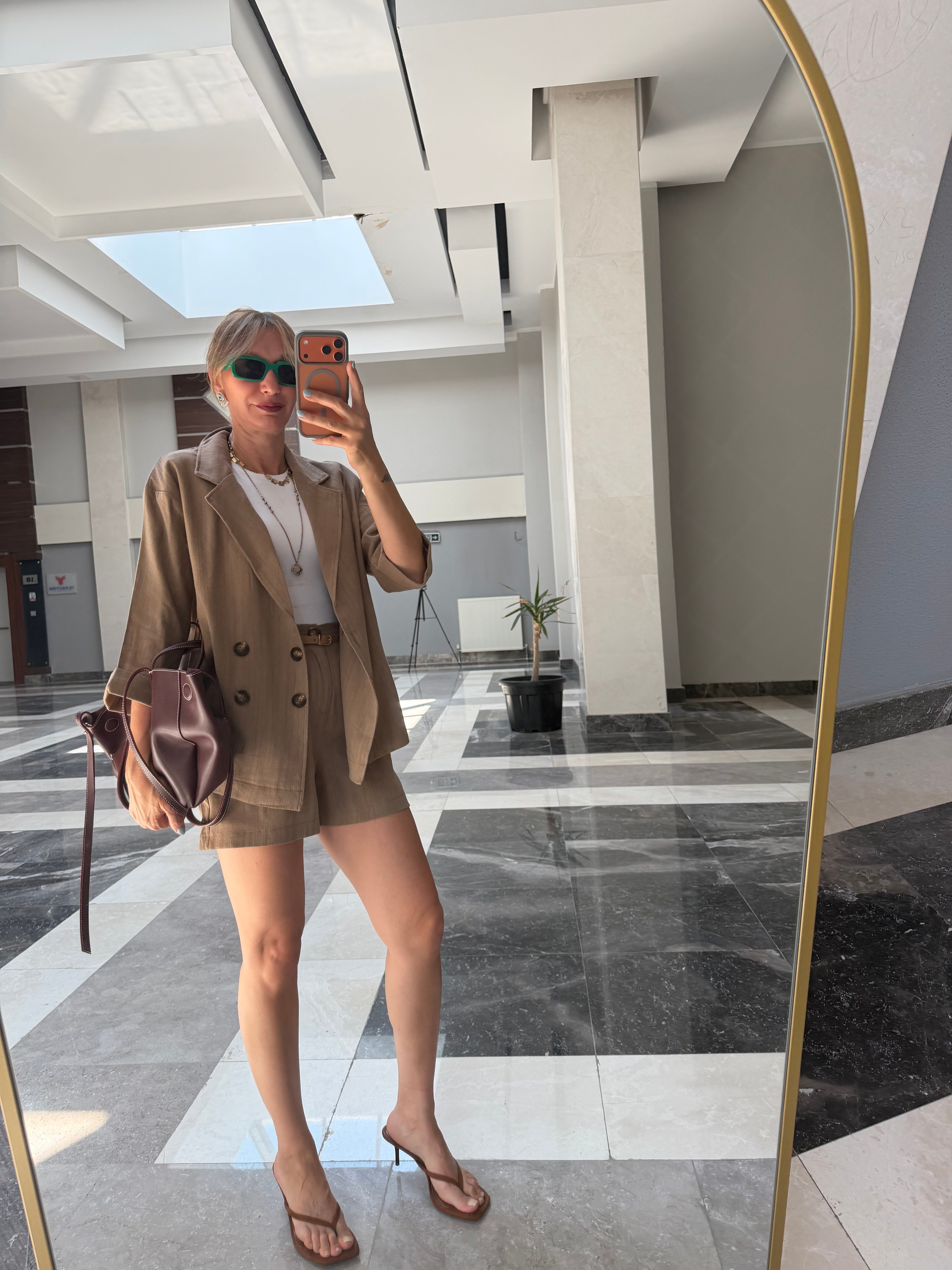 Keten Blazer Şort Kahve KremTakım