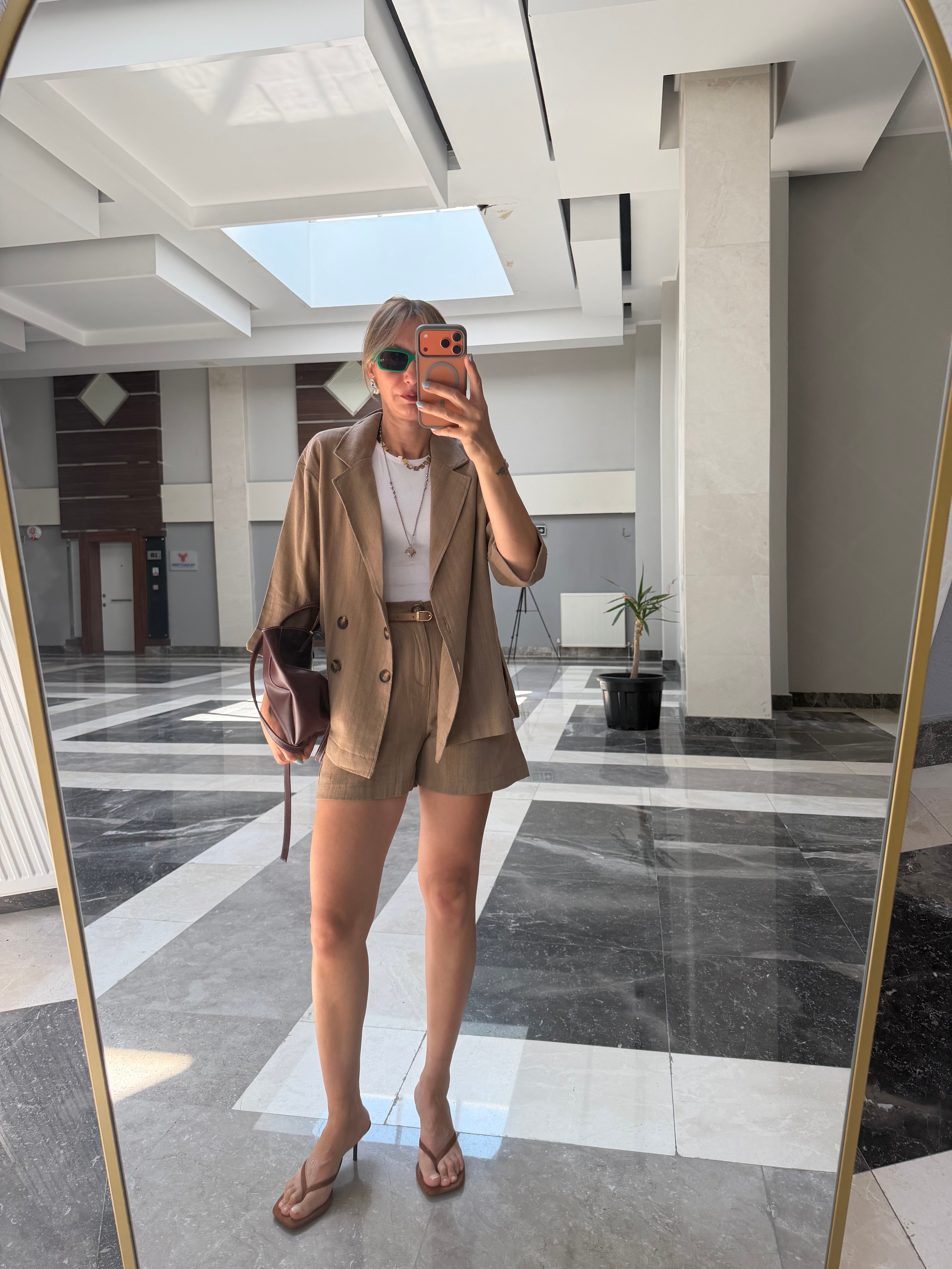 Keten Blazer Şort Kahve KremTakım