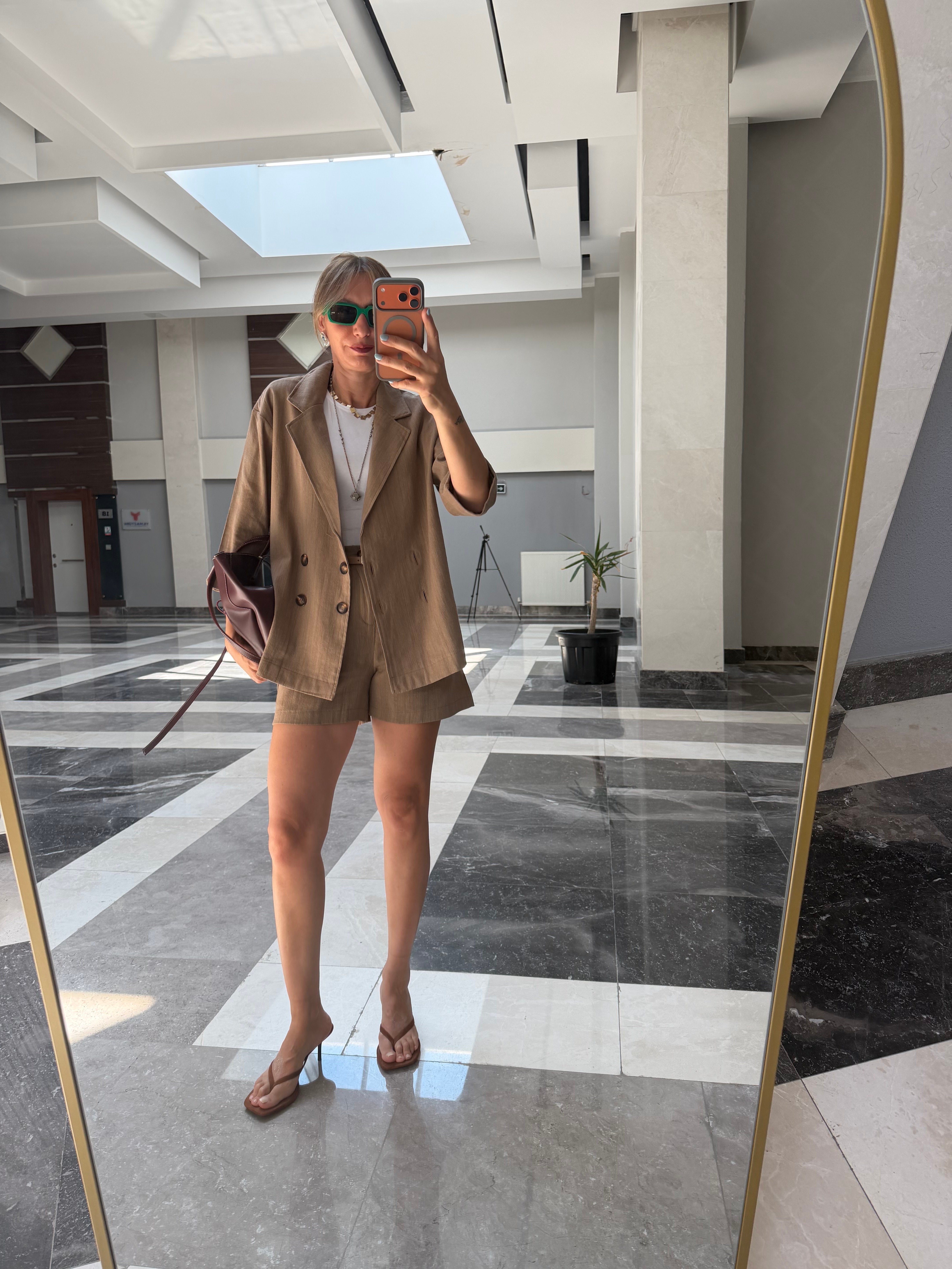 Keten Blazer Şort Kahve KremTakım