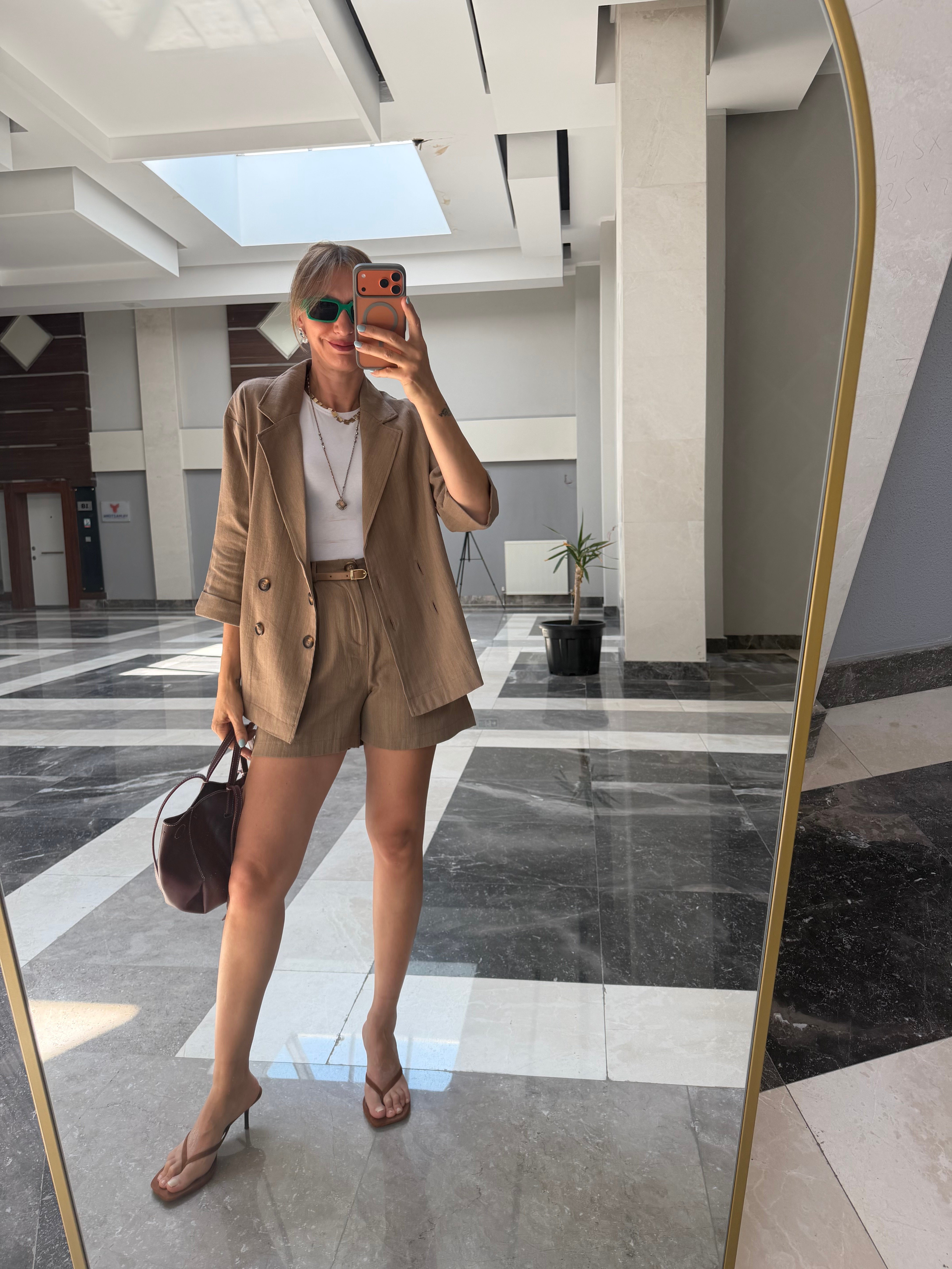 Keten Blazer Şort Kahve KremTakım