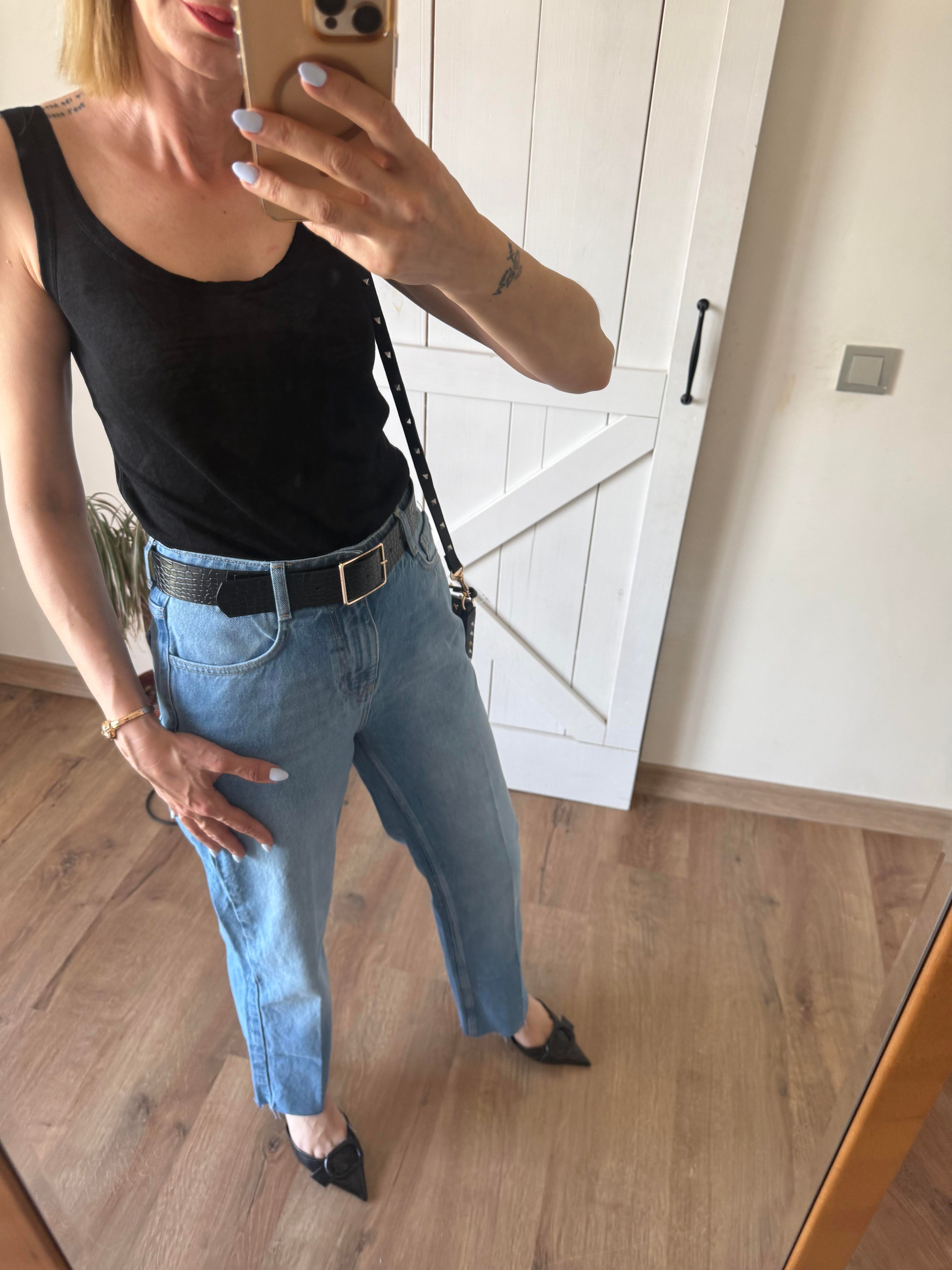 Keten Siyah Askılı Atlet