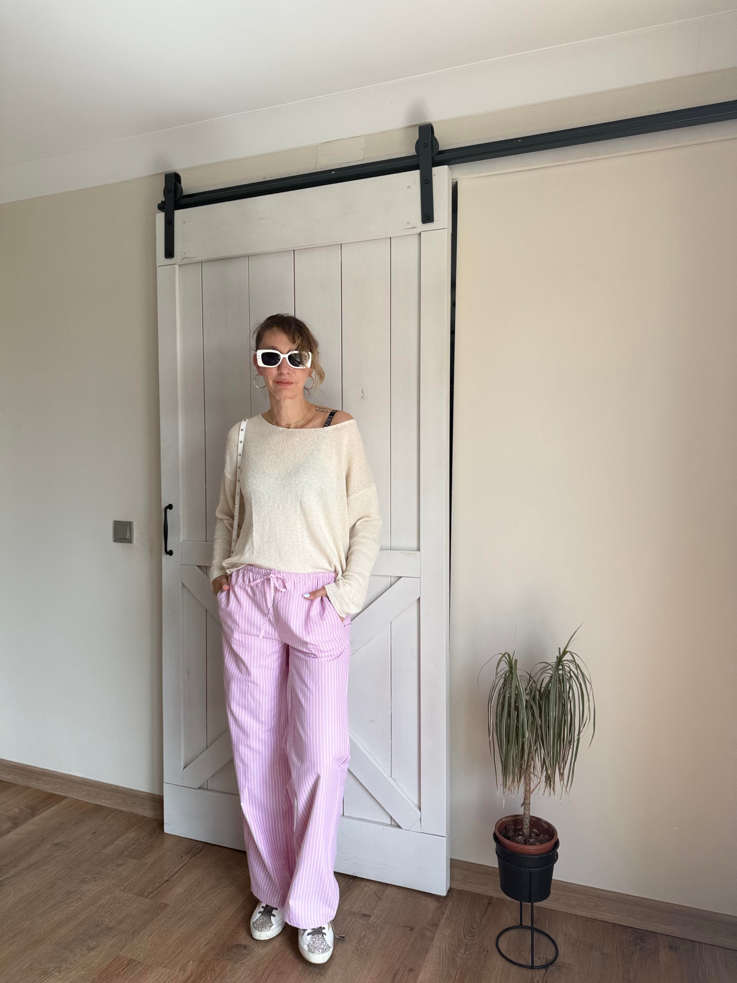 Kiraz Çiçeği Beli Lastikli Çizgili Pantolon