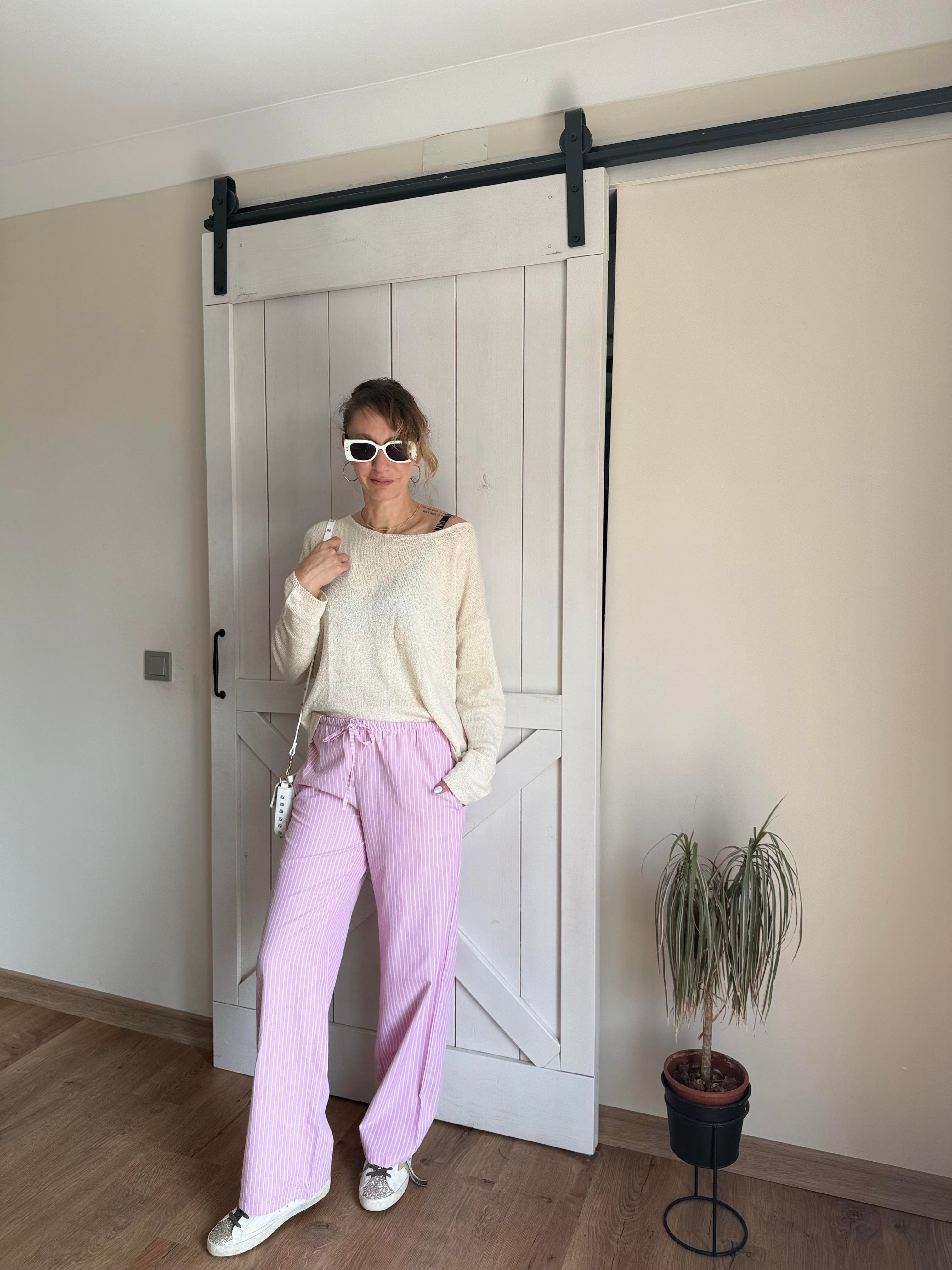 Kiraz Çiçeği Beli Lastikli Çizgili Pantolon