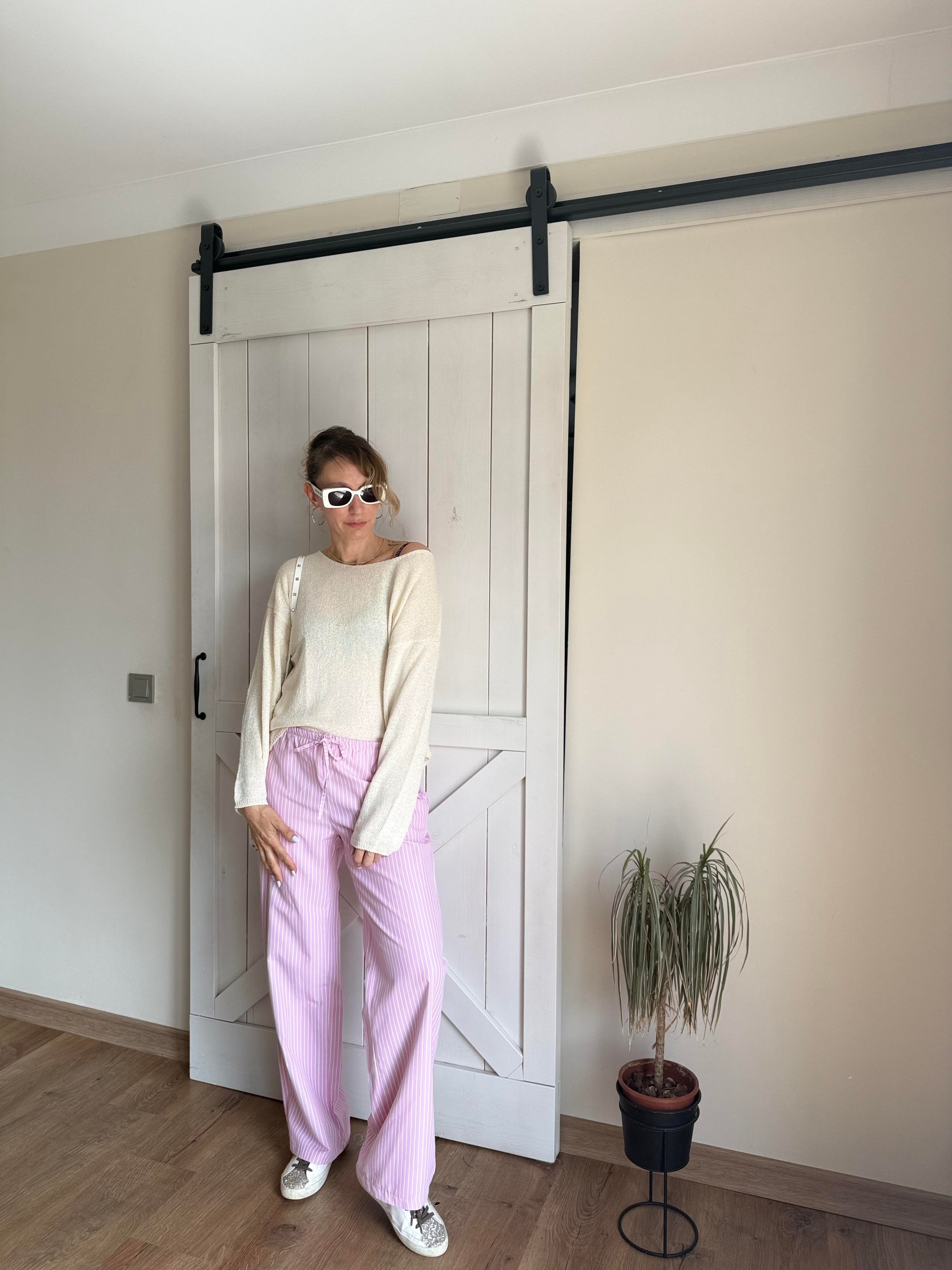 Kiraz Çiçeği Beli Lastikli Çizgili Pantolon