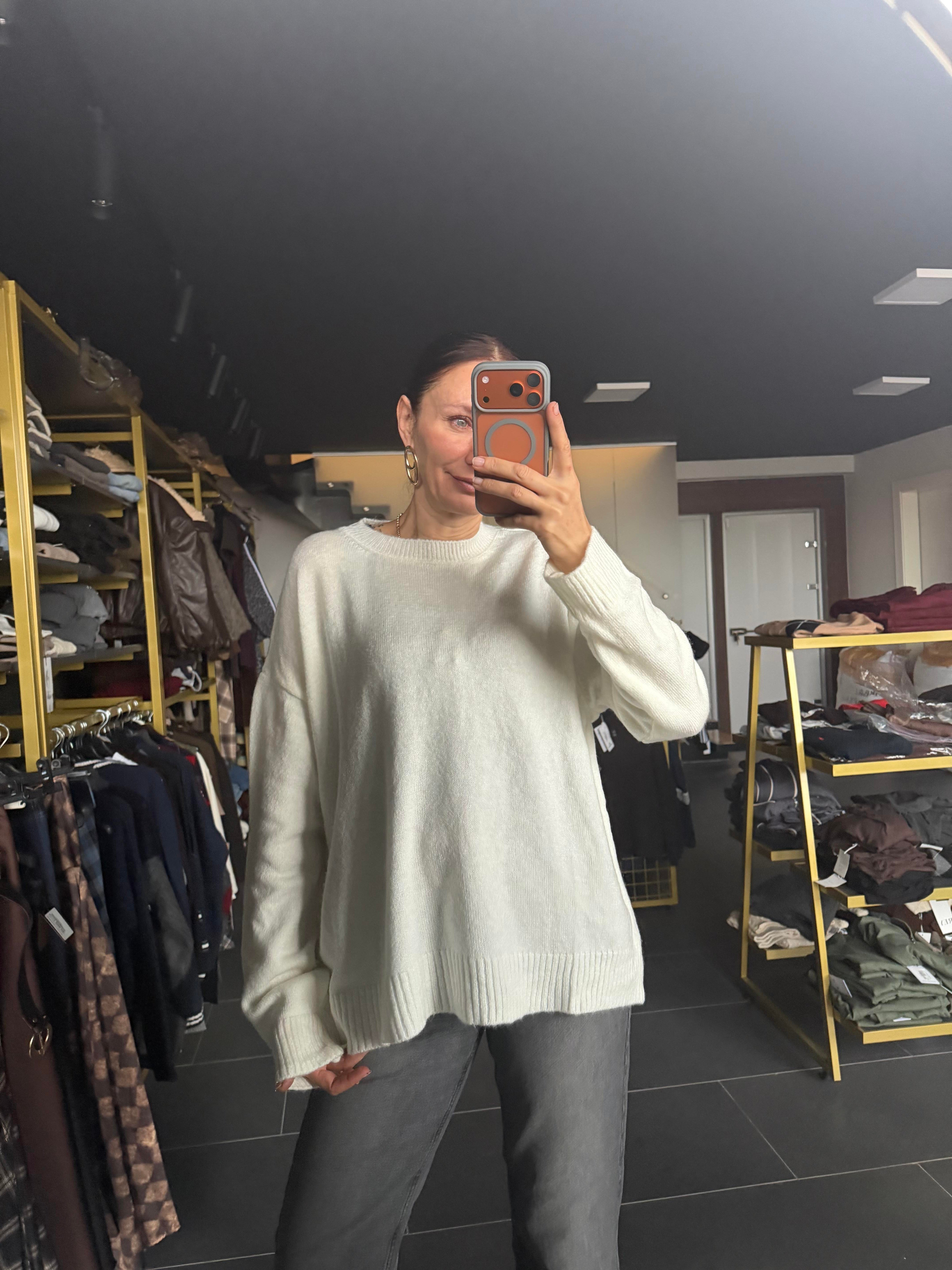 Kırık Beyaz Basic Salaş Kazak