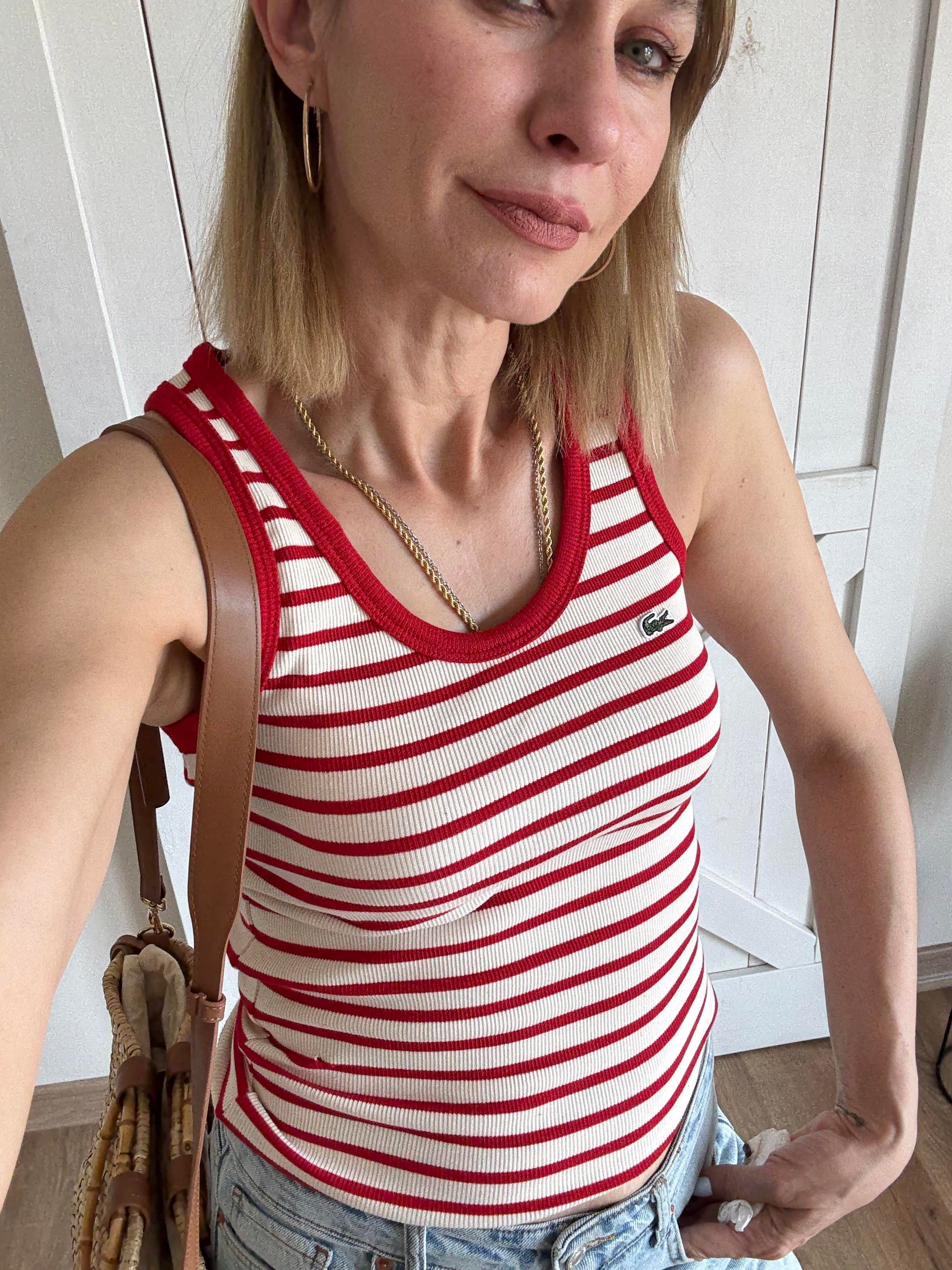 Kırmızı Çizgili Hırka