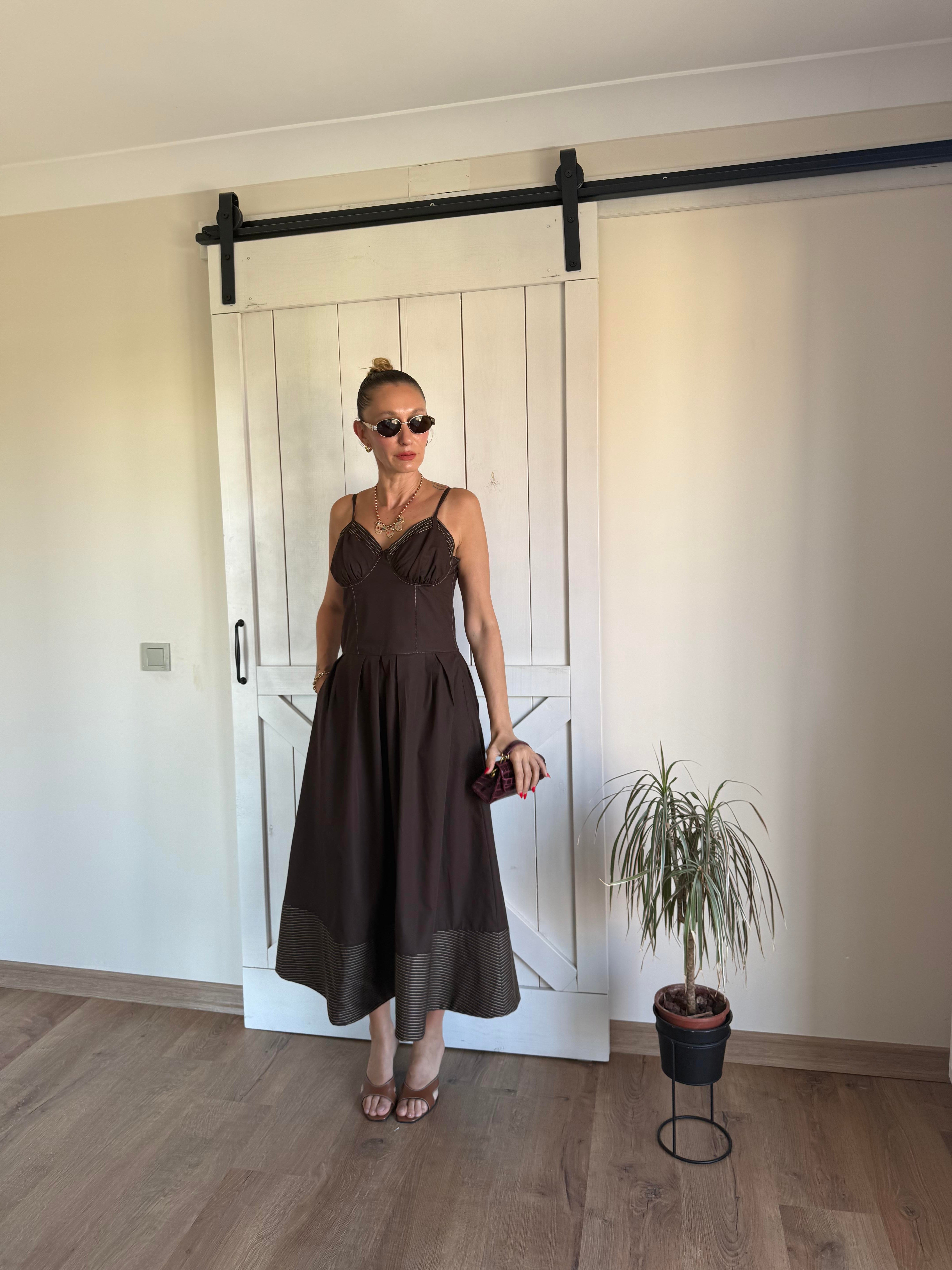 Kontrast Dikişli İp Askılı Elbise