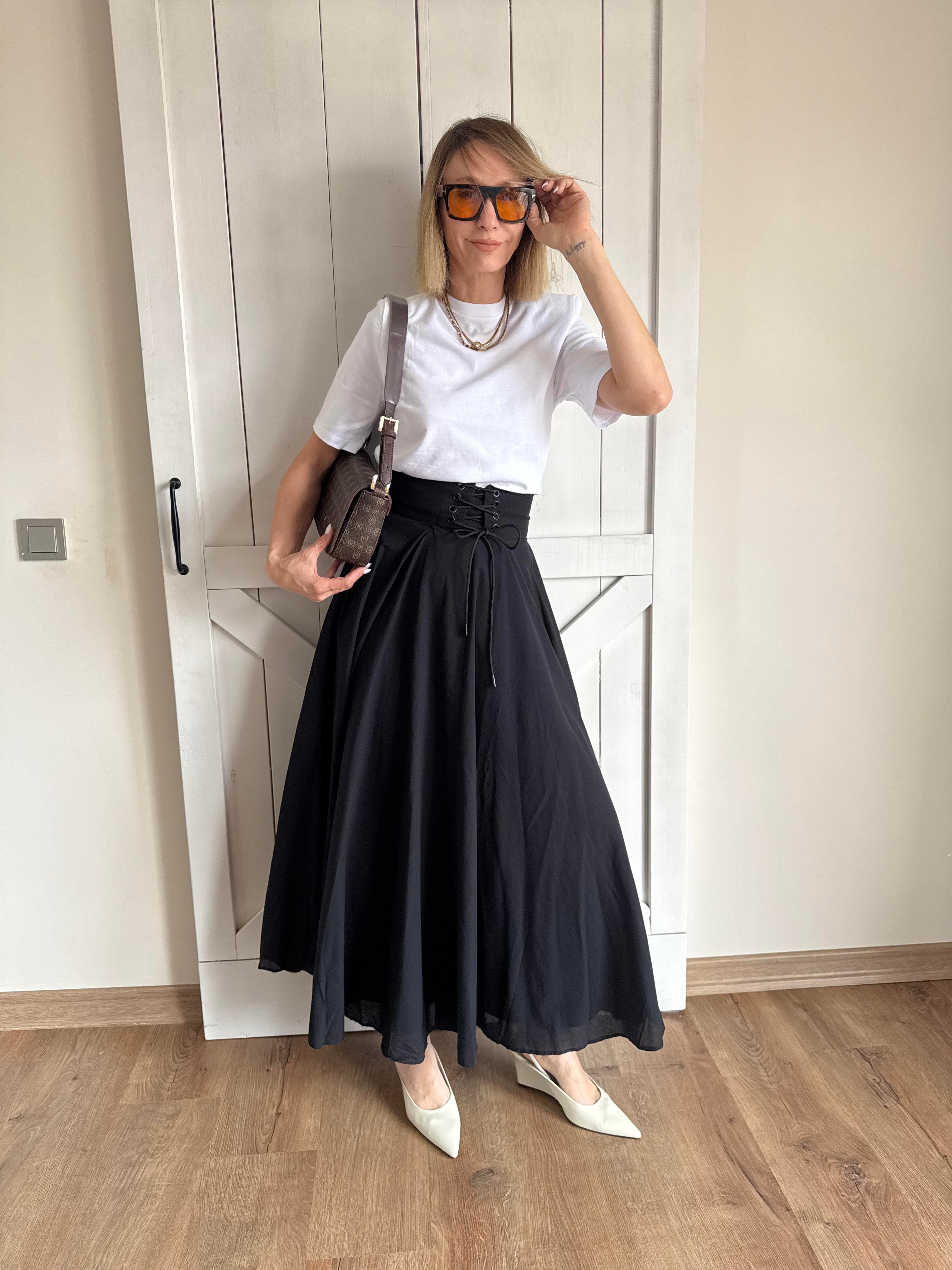 Korse Detaylı Siyah Max Etek