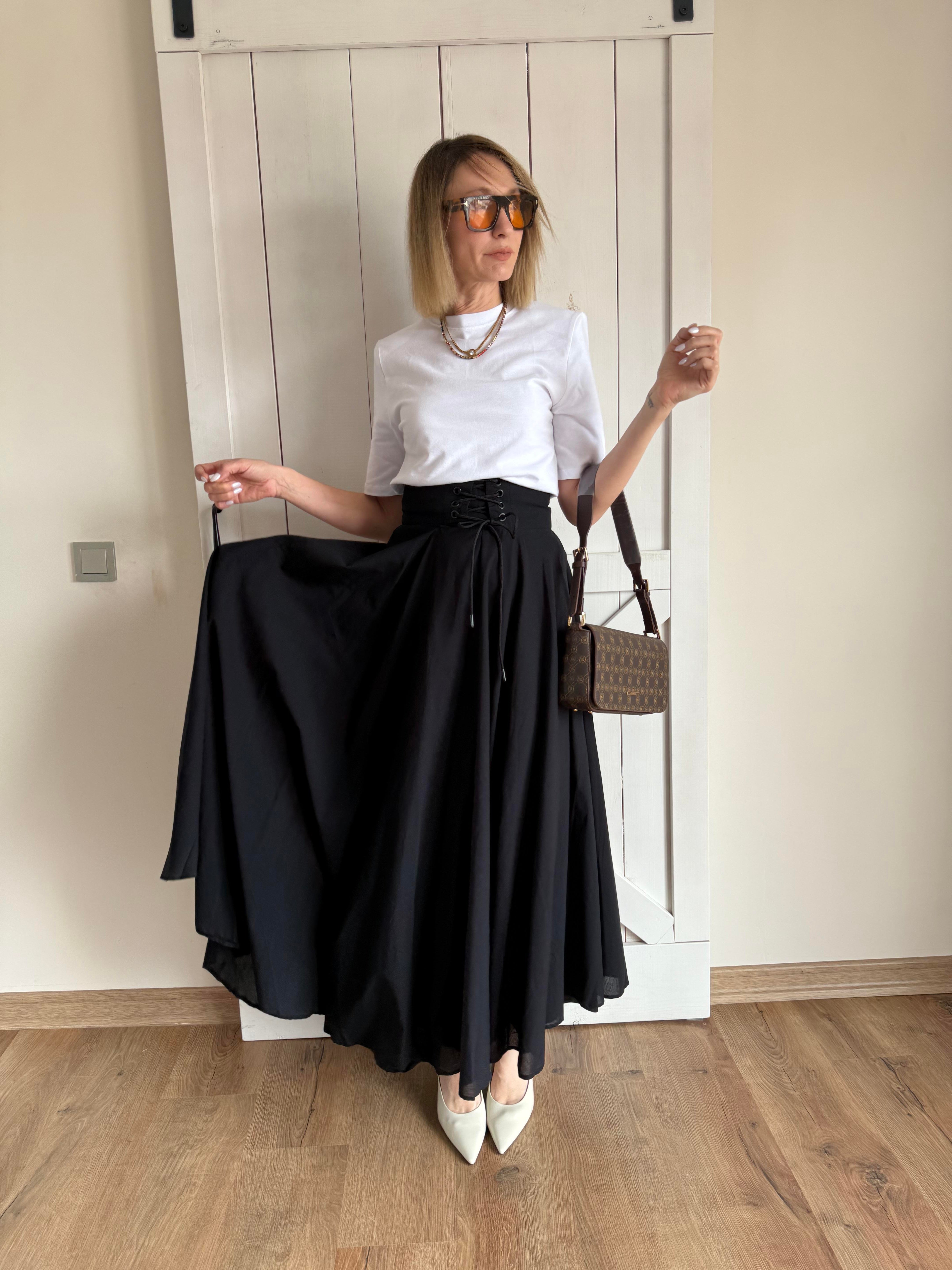 Korse Detaylı Siyah Max Etek