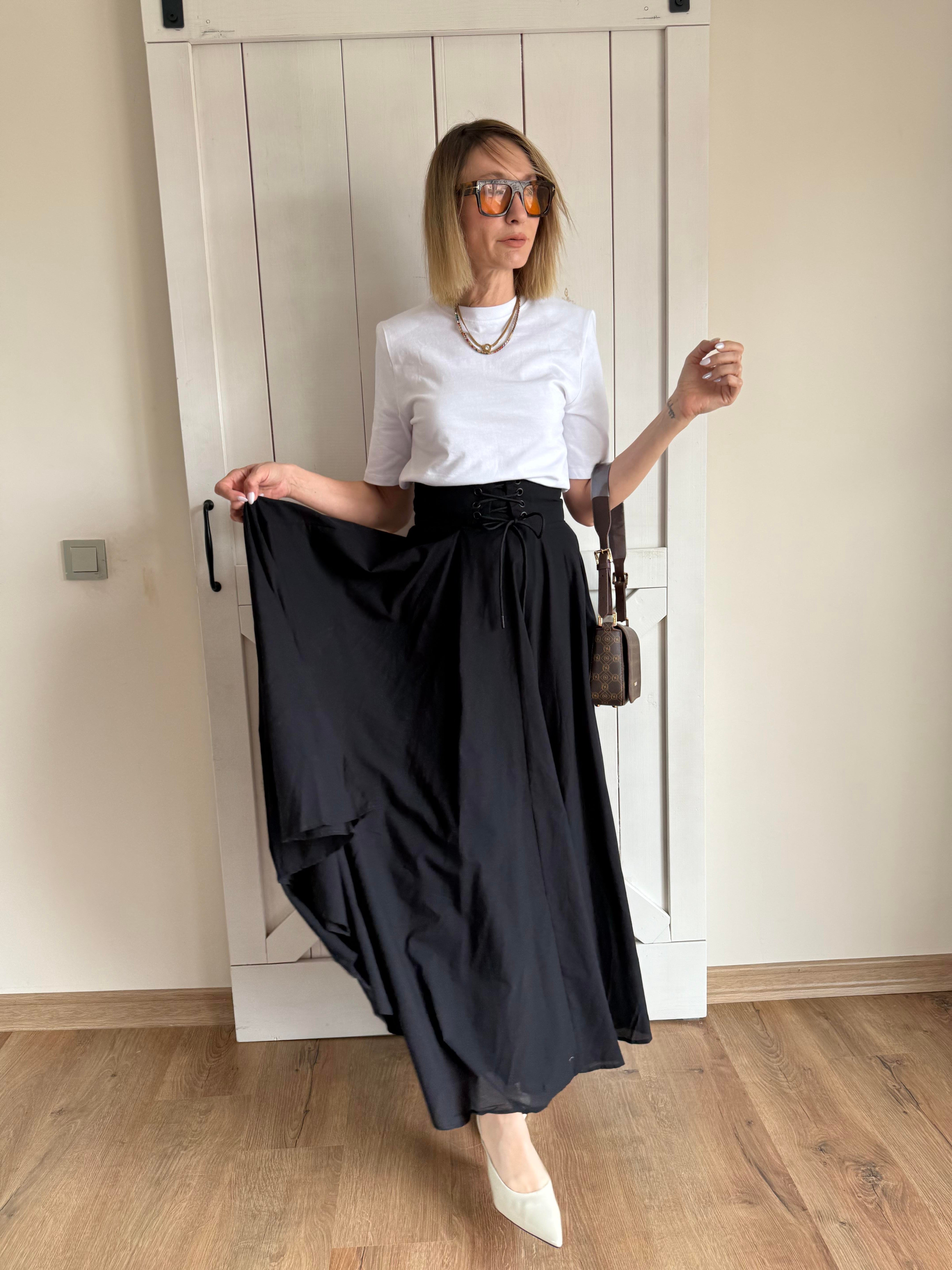 Korse Detaylı Siyah Max Etek