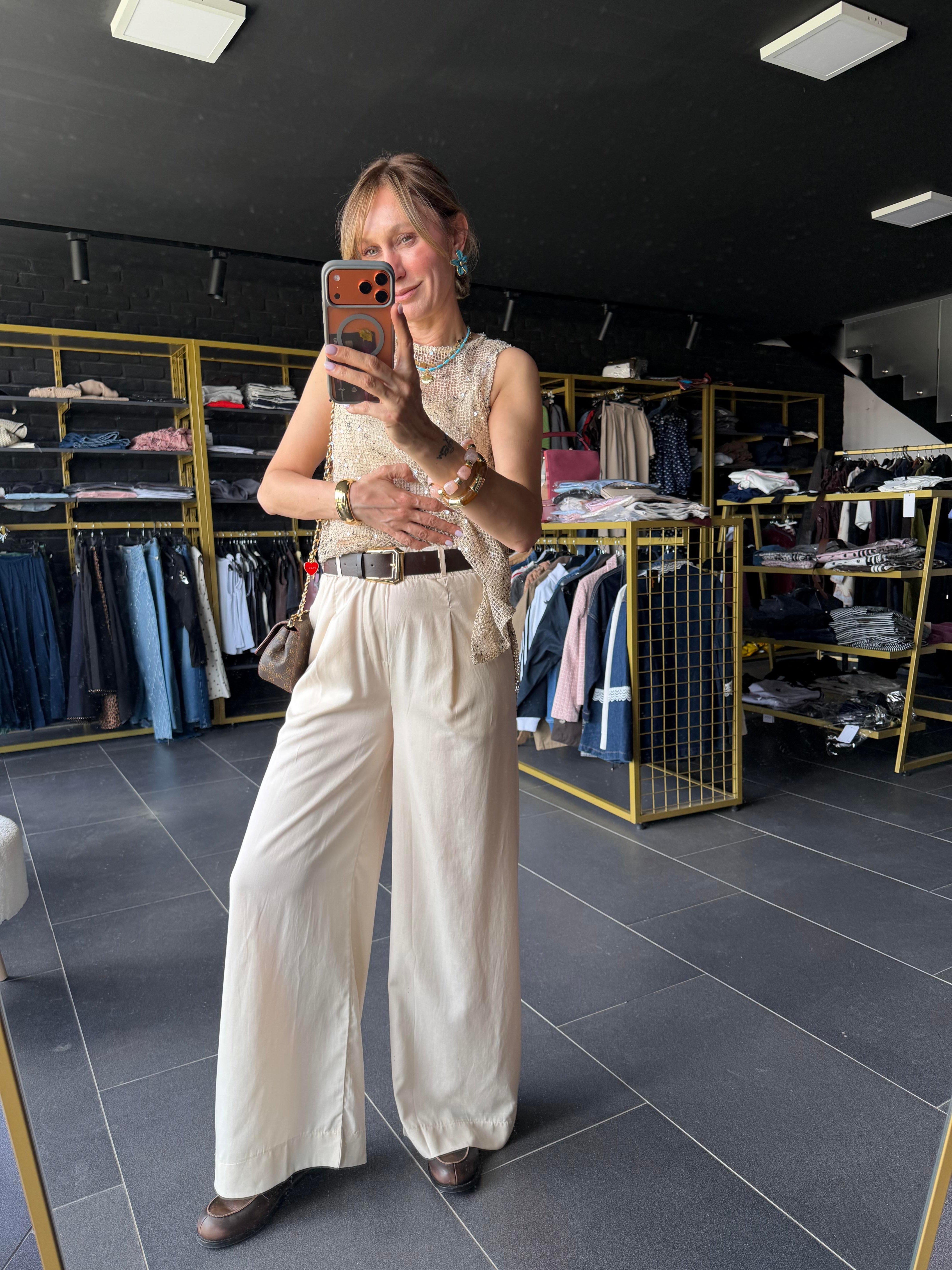 Kos Model Ekru Kemerli Pantolon