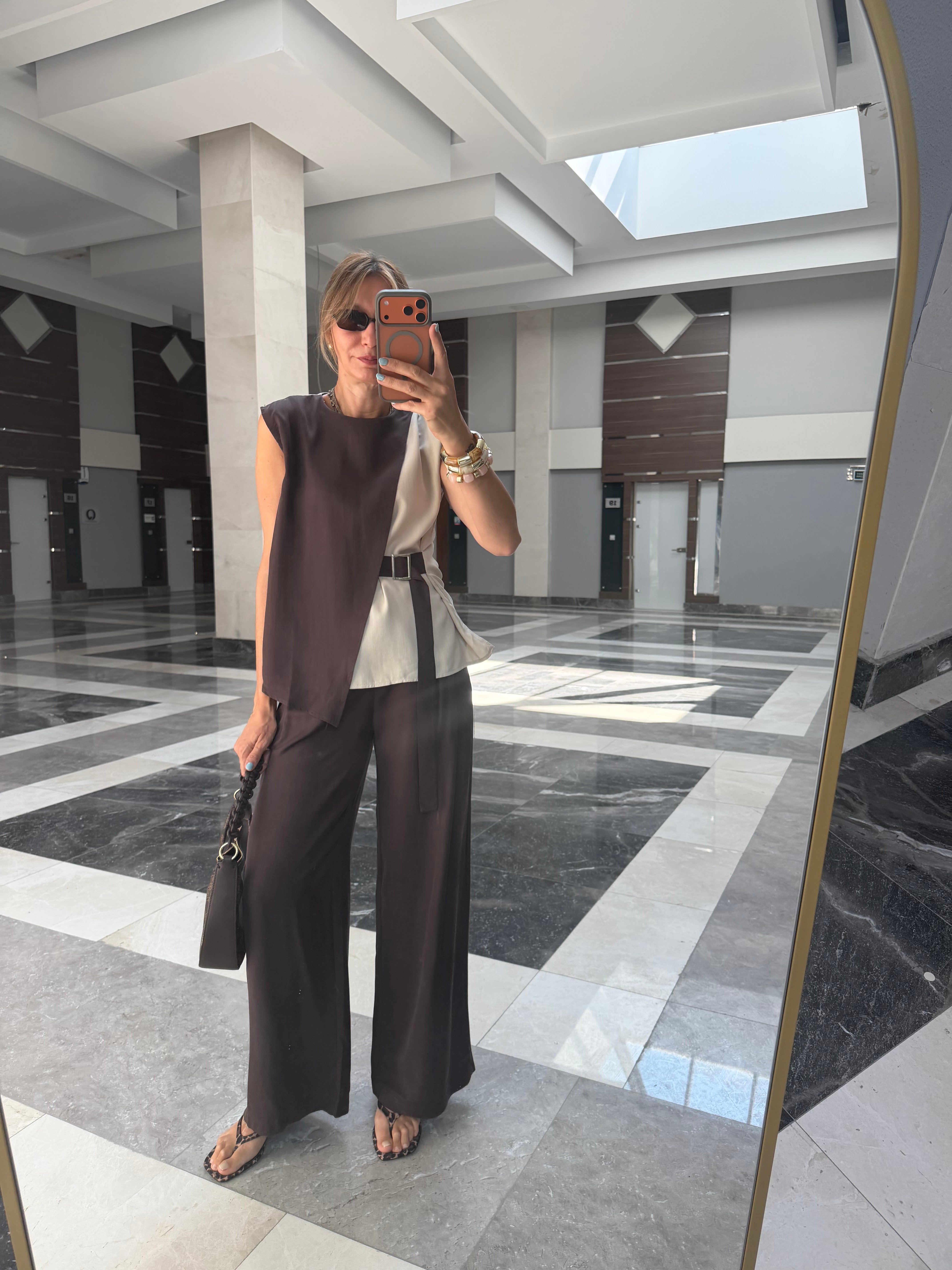 Kos Model Kahve Krem Premium Takım
