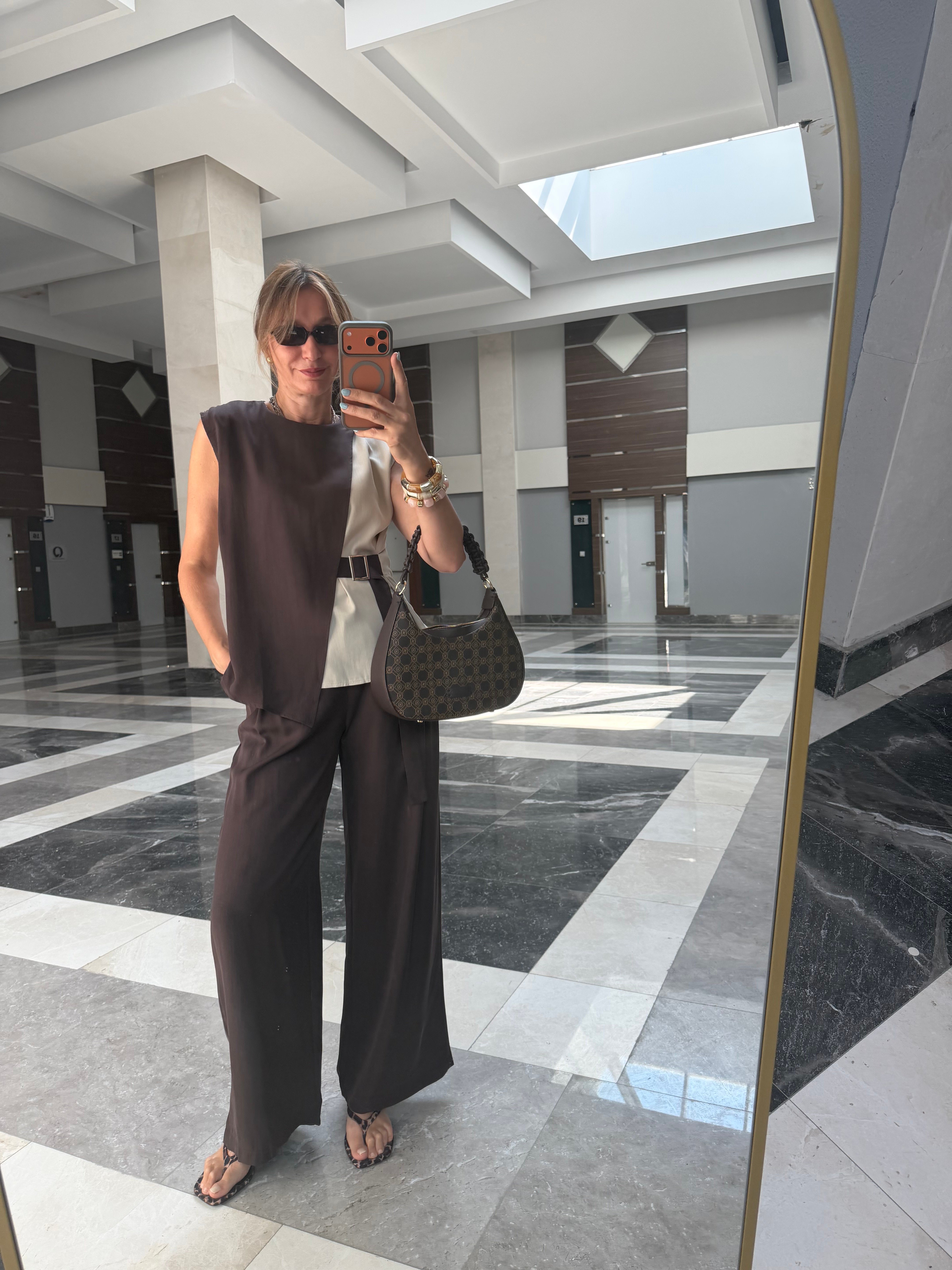 Kos Model Kahve Krem Premium Takım
