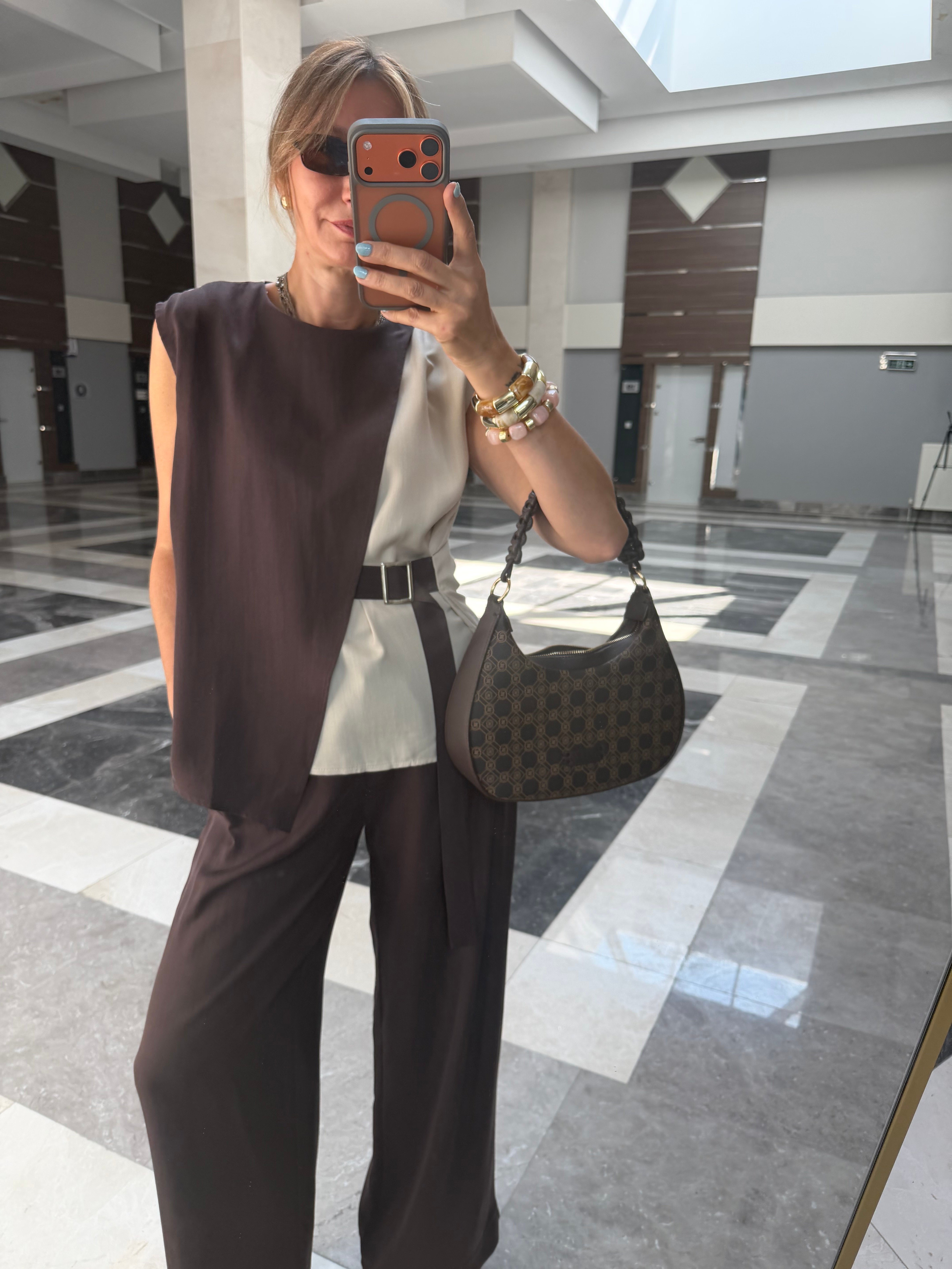 Kos Model Kahve Krem Premium Takım