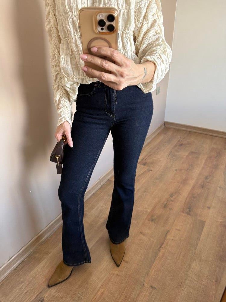 Koyu Lacivert Hafif İspanyol Paça Detaylı Jean Pantolon