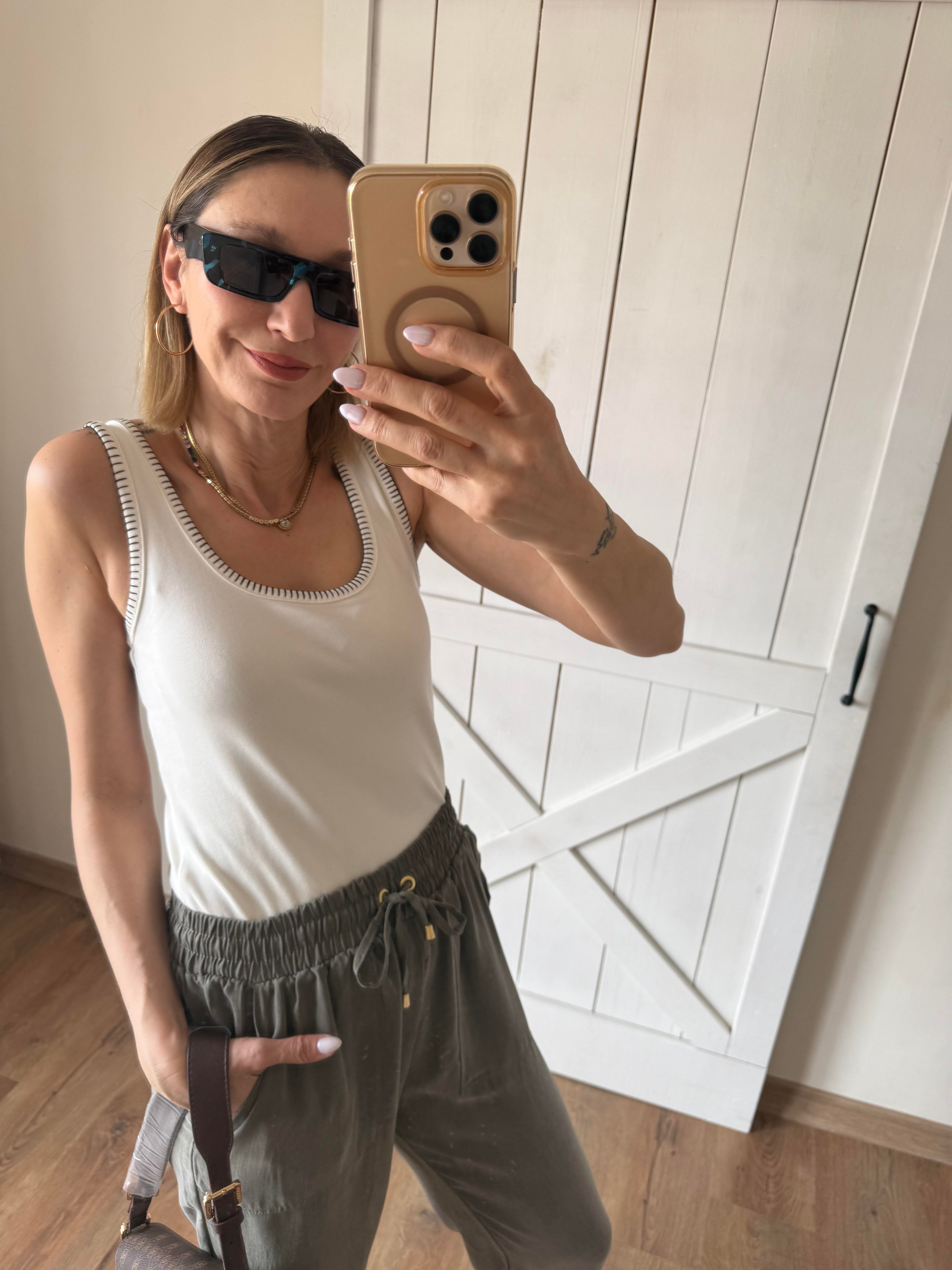 Krokeşa Dikişli Kemik Renk Atlet