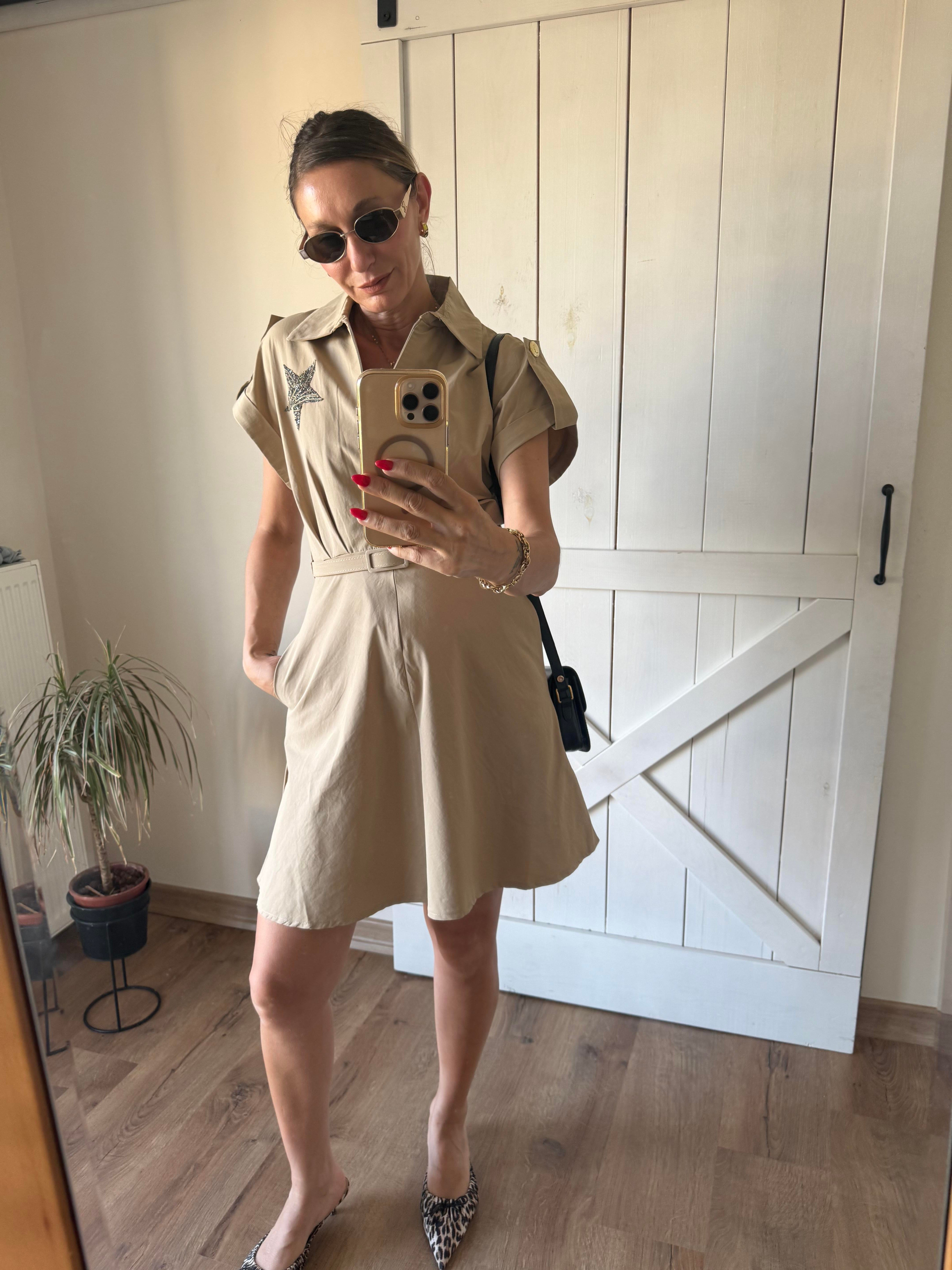 Kum Kemerli Star Elbise