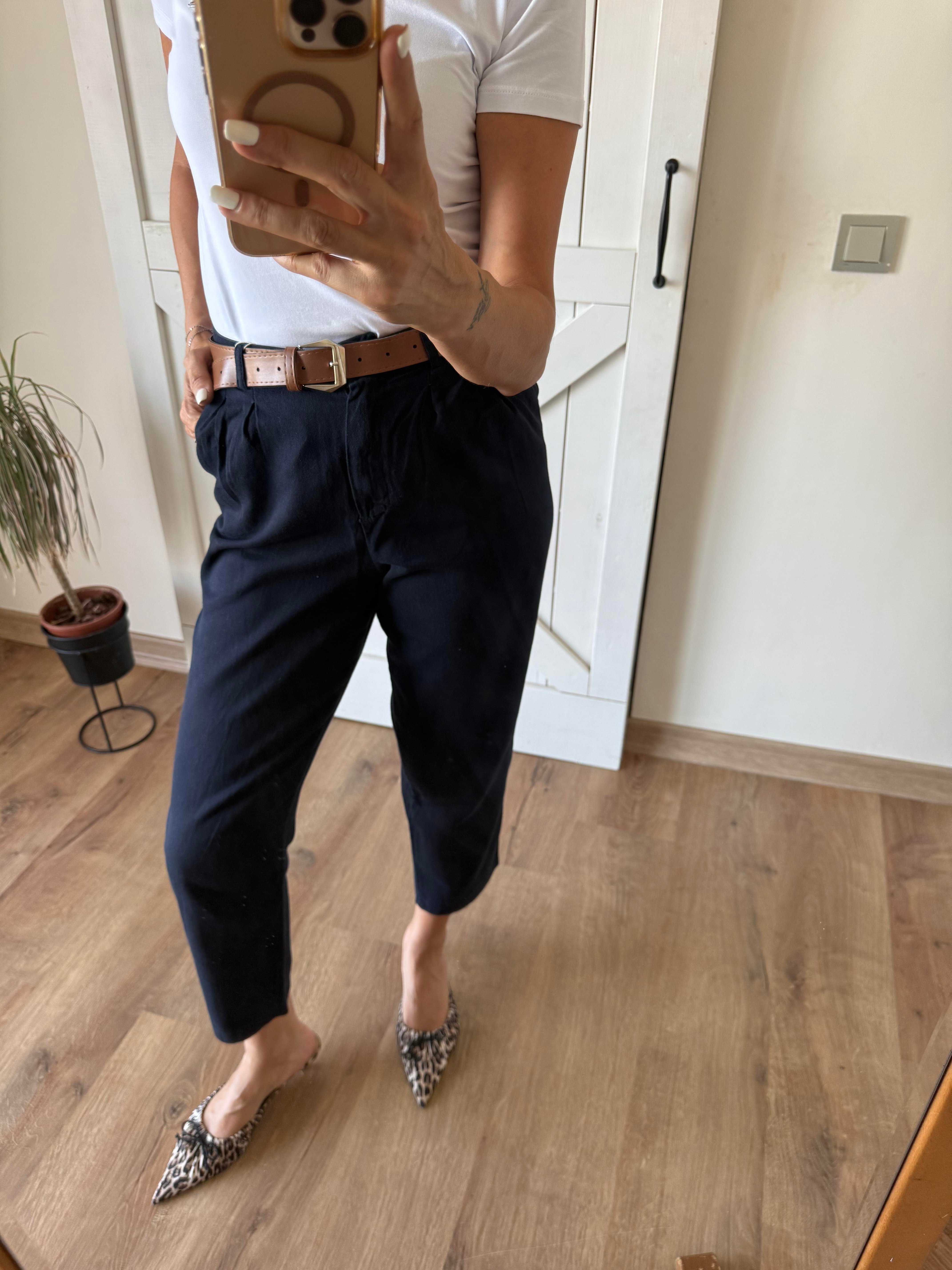 Lacivert Kemerli Havuç Pantolon