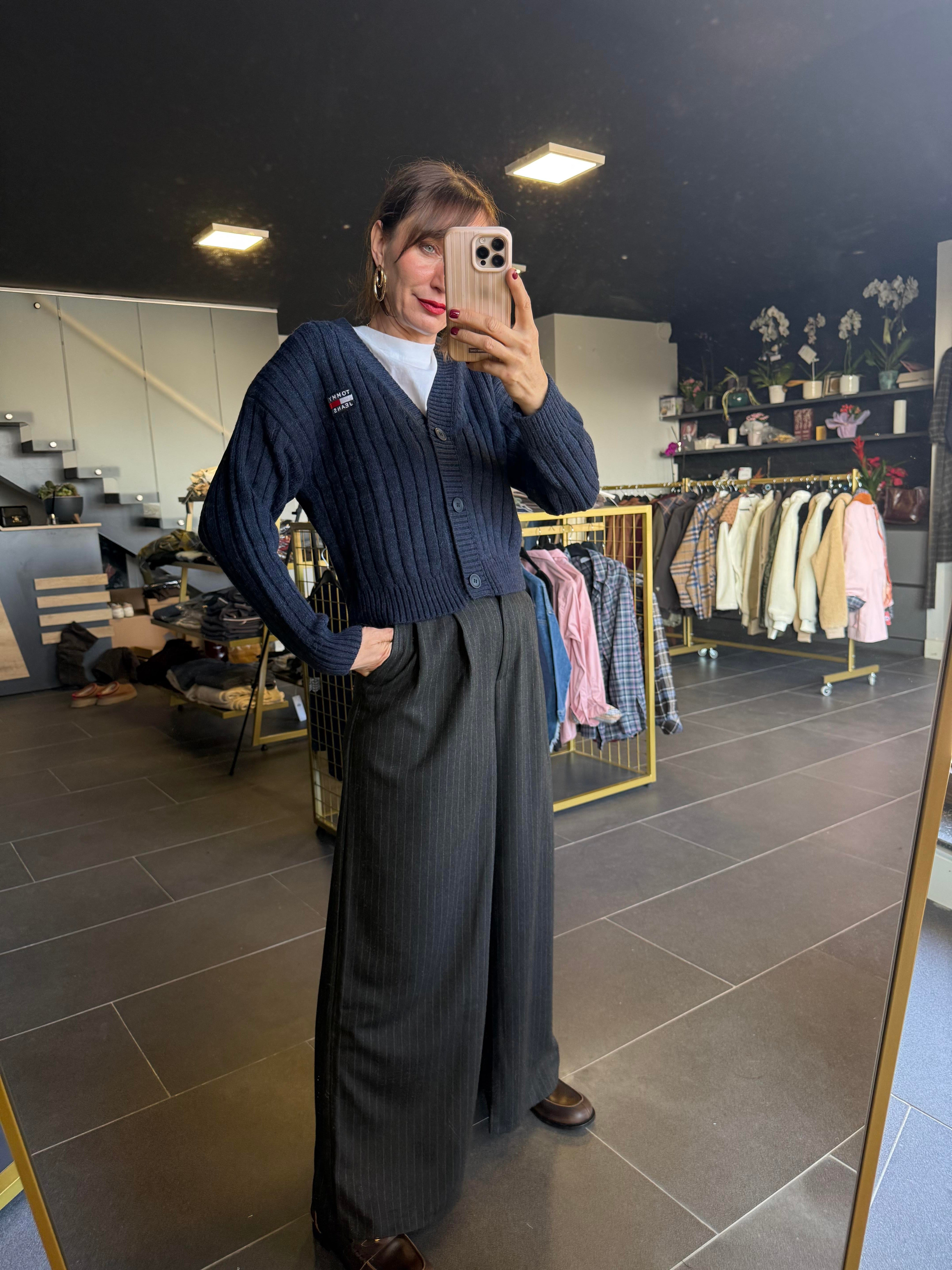 Lacivert Logolu Hırka