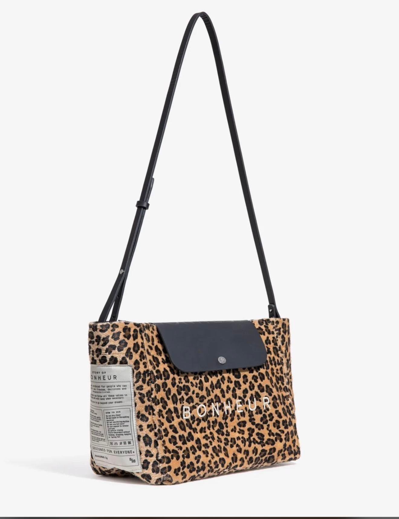Leopar Kapaklı Bag
